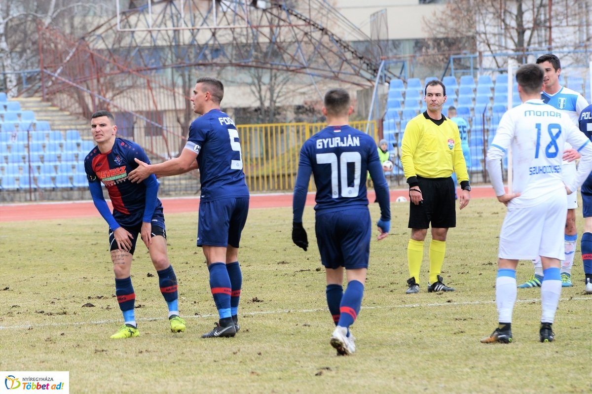 Szpari-Monor labdarúgó mérkőzés