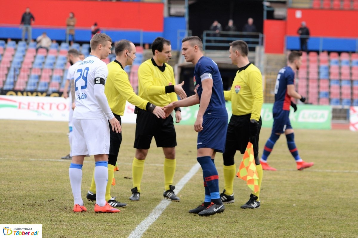 Szpari-Monor labdarúgó mérkőzés