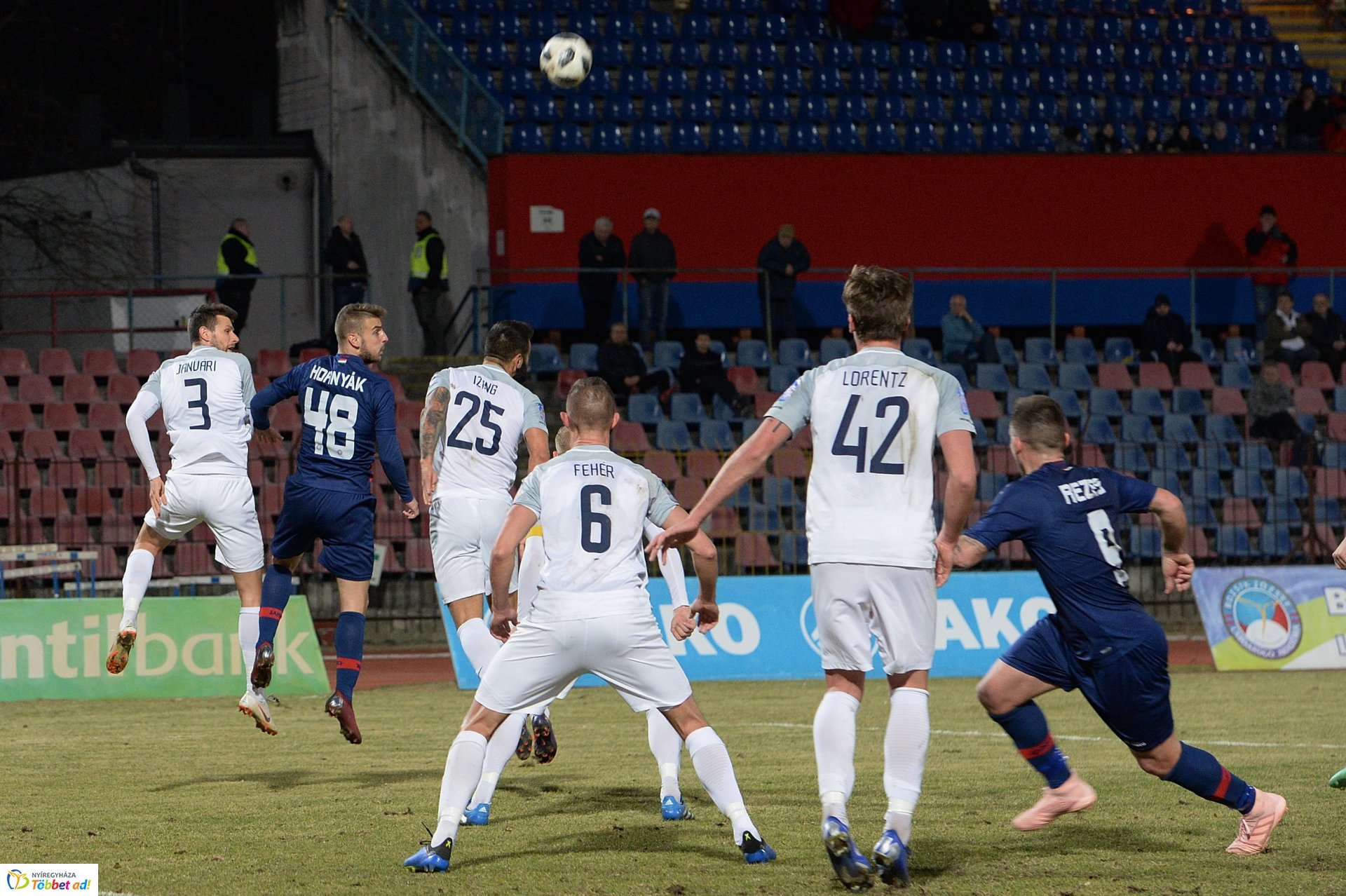 Szpari-Siófok labdarúgó mérkőzés