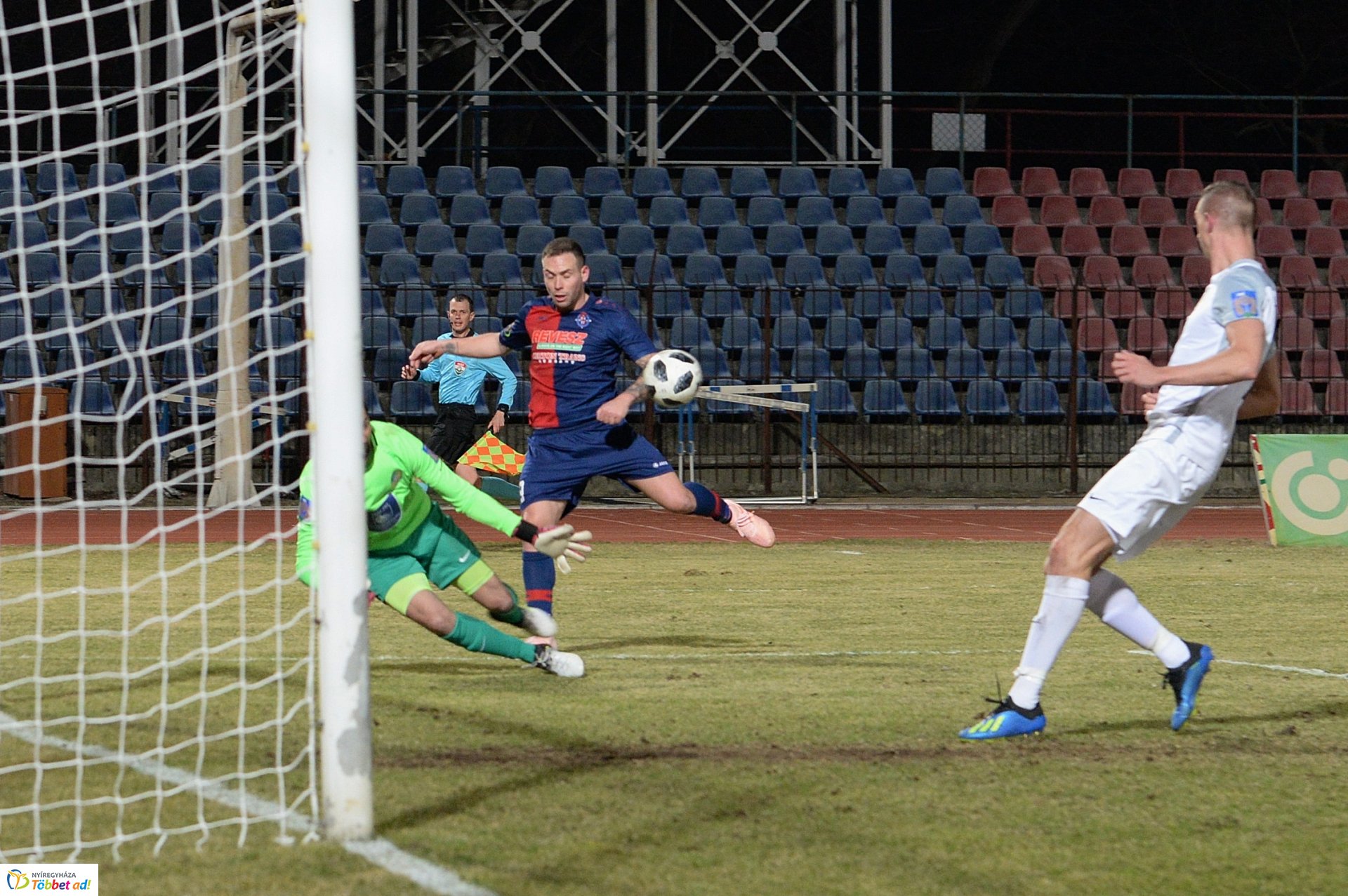 Szpari-Siófok labdarúgó mérkőzés