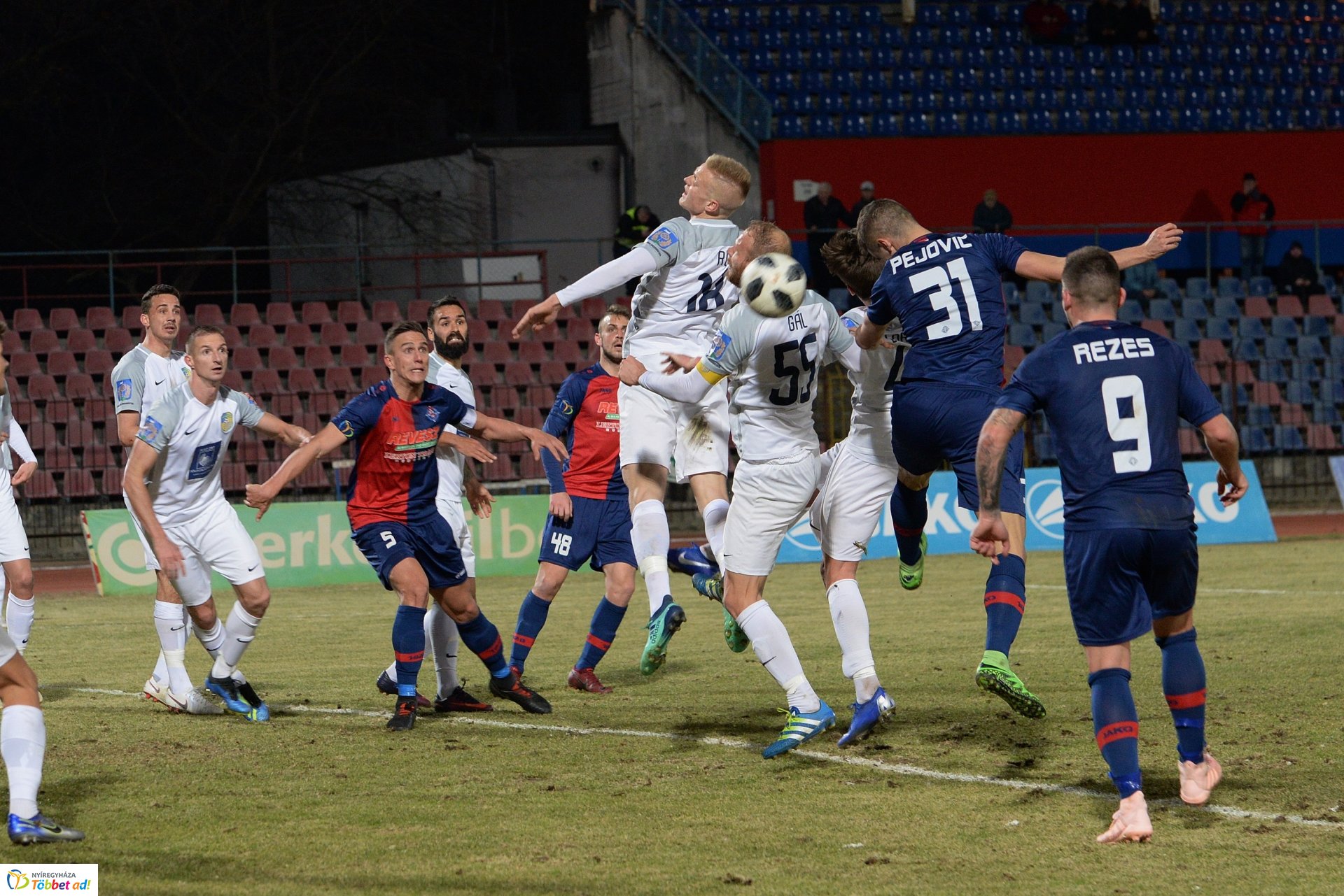 Szpari-Siófok labdarúgó mérkőzés