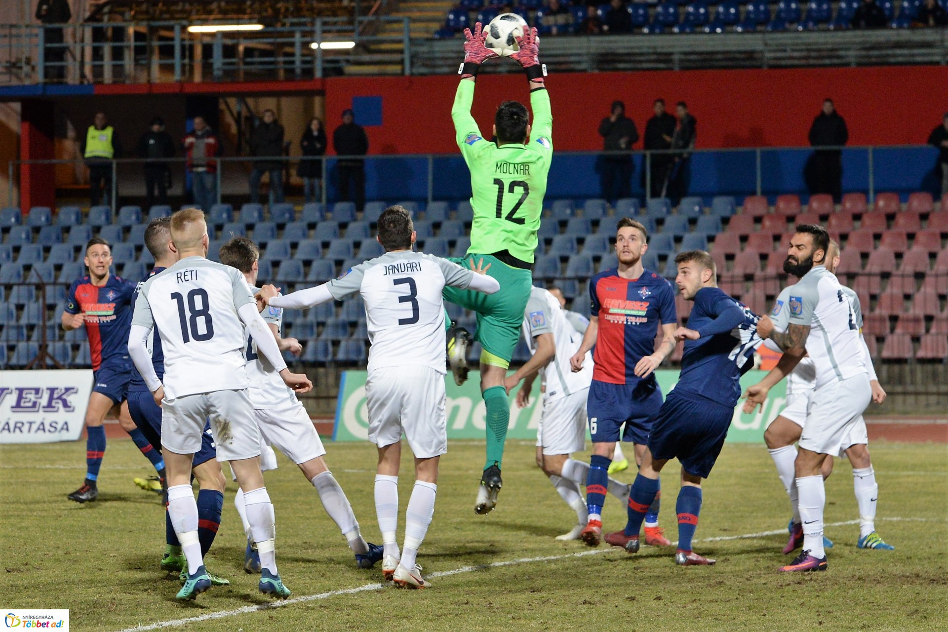 Szpari-Siófok labdarúgó mérkőzés