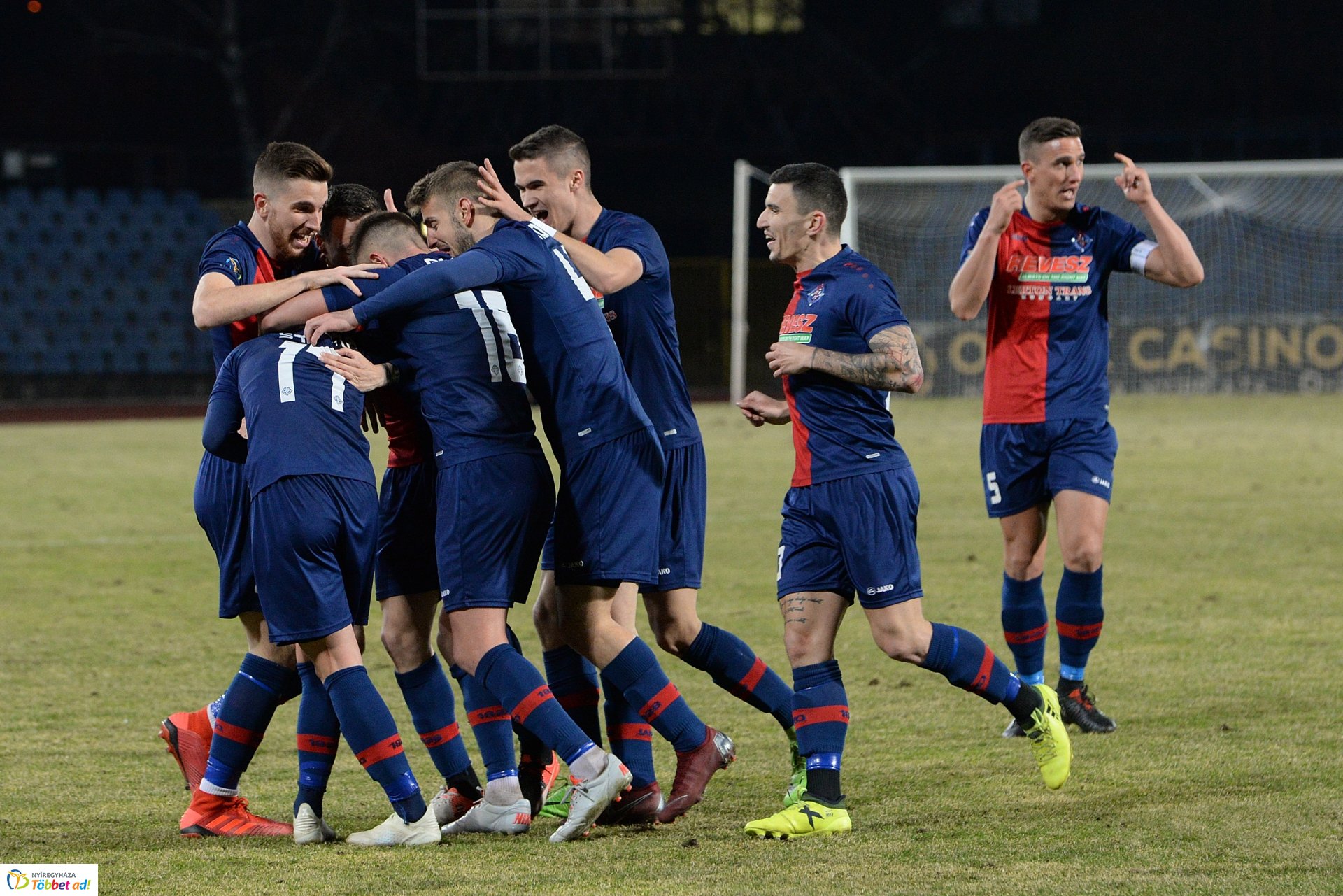 Szpari-Siófok labdarúgó mérkőzés