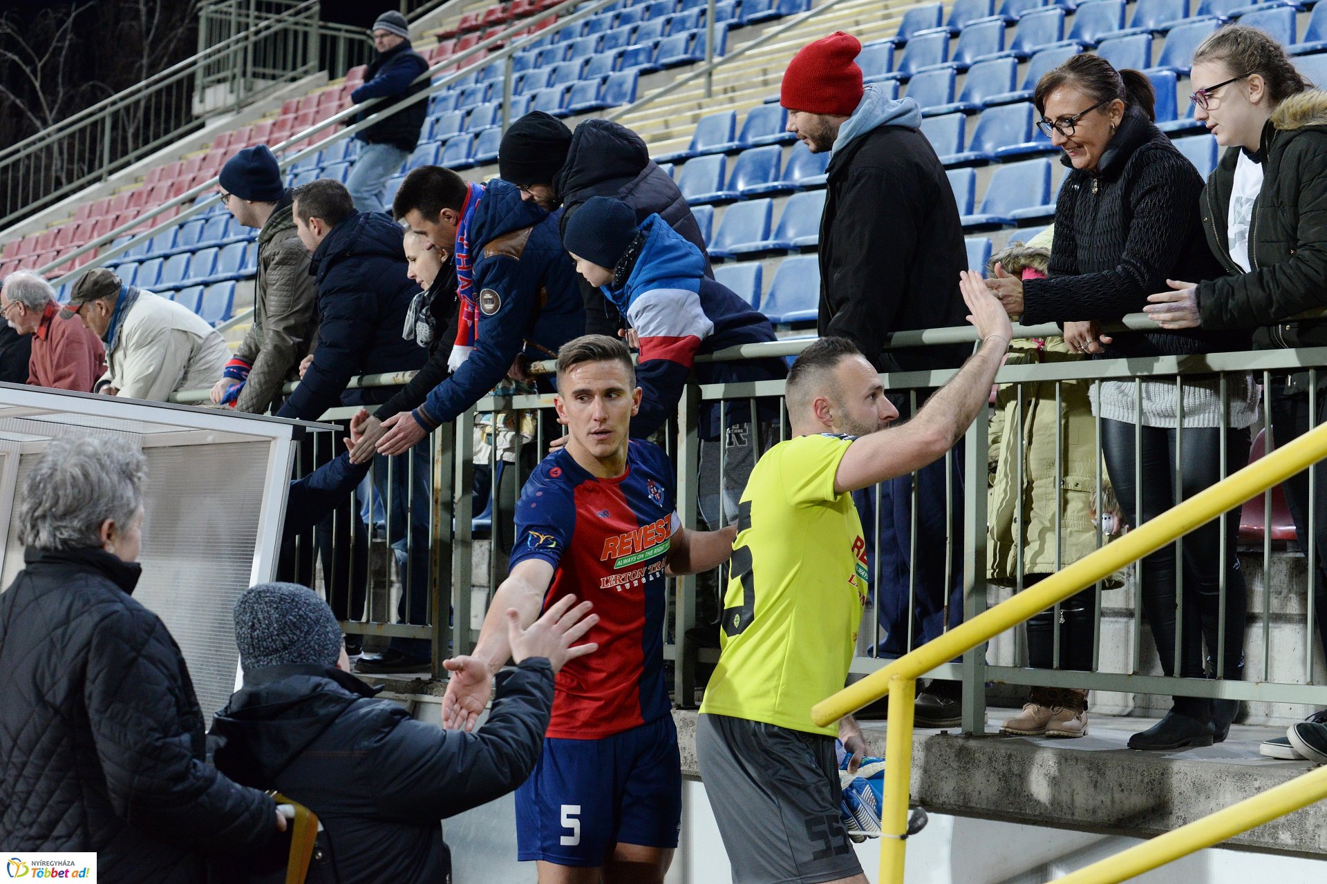 Szpari-Siófok labdarúgó mérkőzés