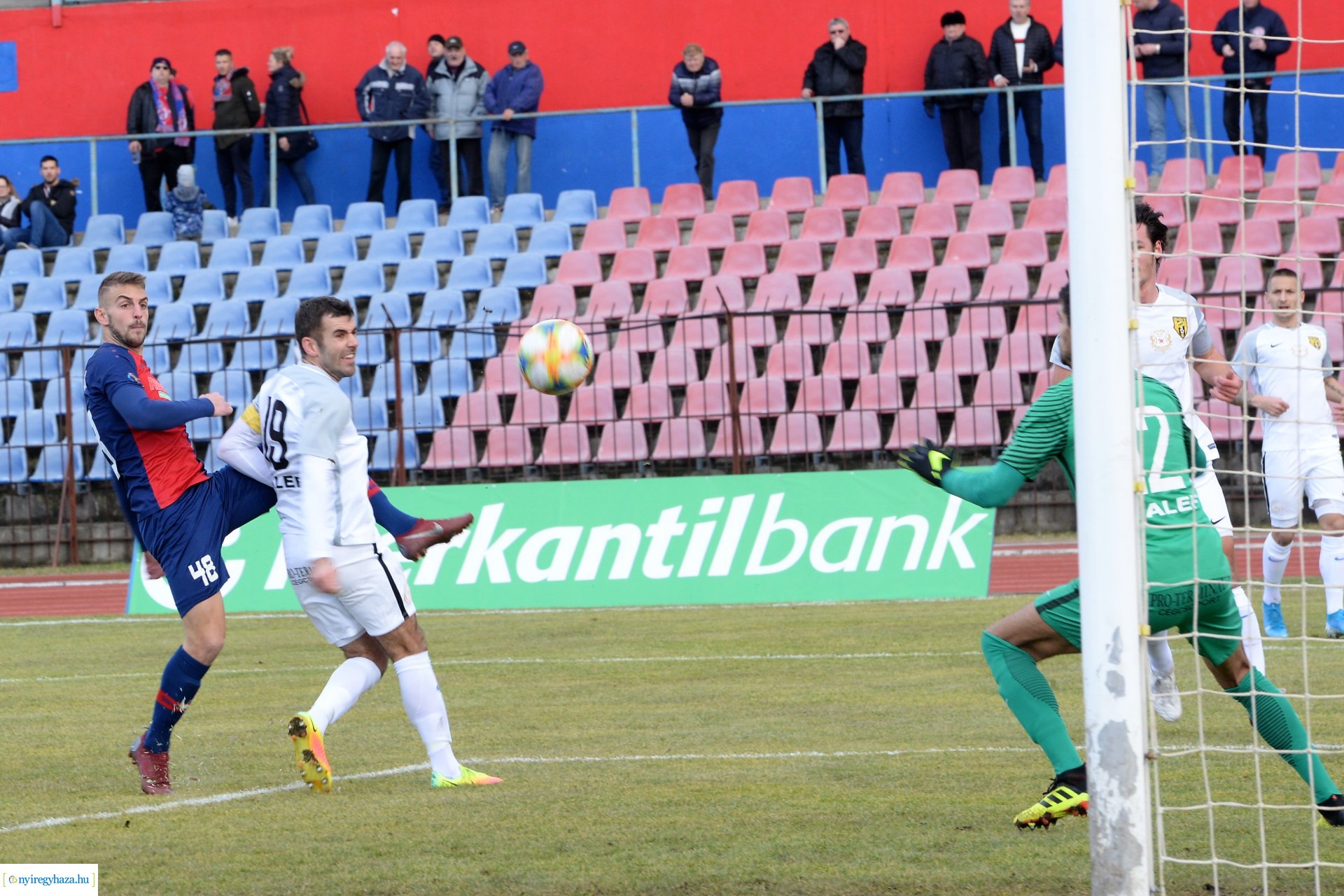 Szpari-Soroksár labdarúgó mérkőzés