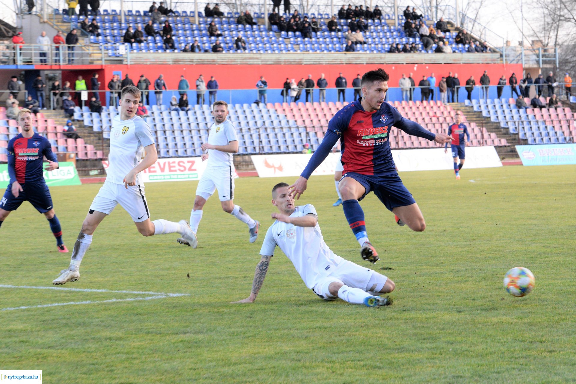 Szpari-Soroksár labdarúgó mérkőzés