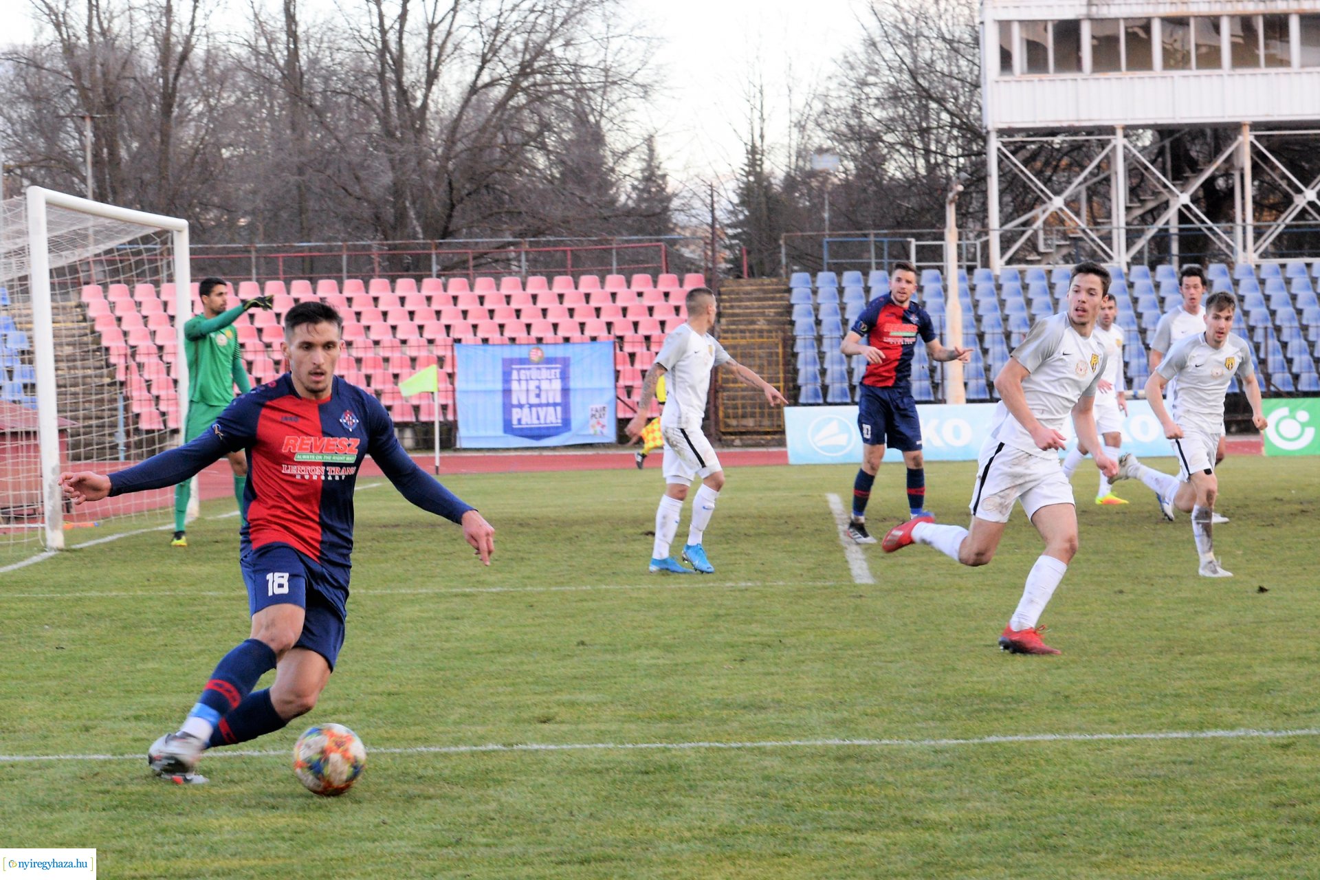 Szpari-Soroksár labdarúgó mérkőzés