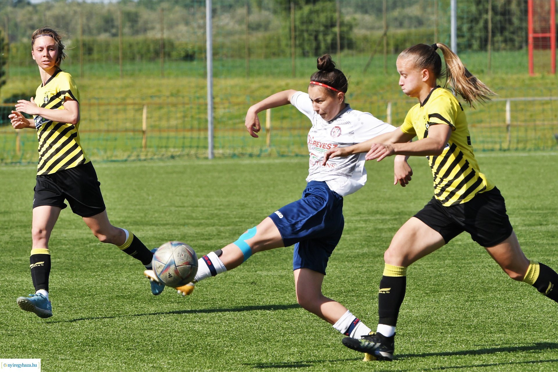 Szpari-Soroksár női labdarúgó mérkőzés