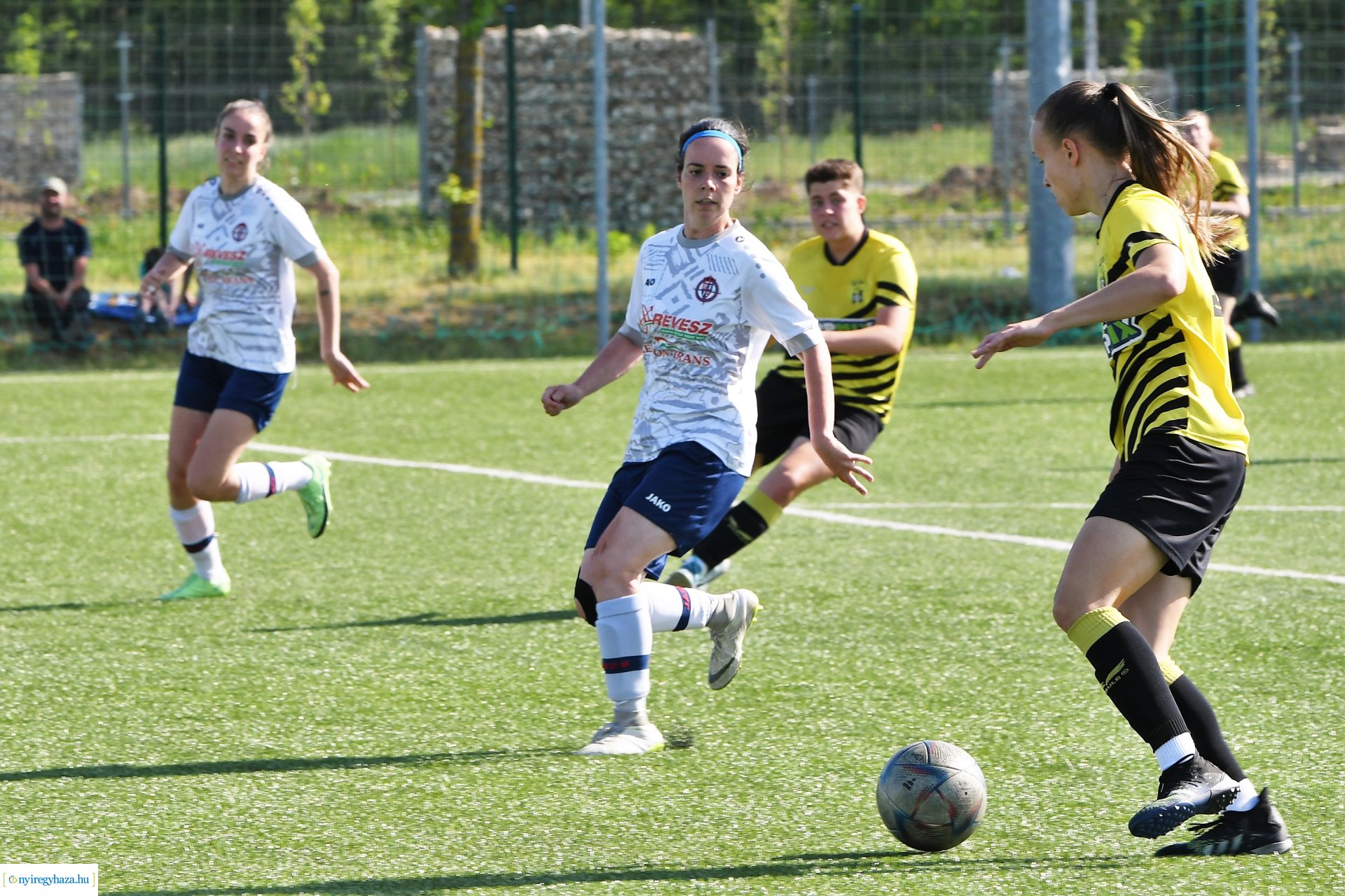 Szpari-Soroksár női labdarúgó mérkőzés