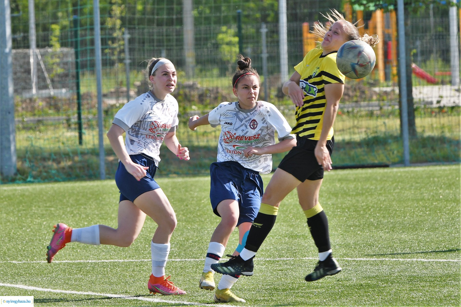 Szpari-Soroksár női labdarúgó mérkőzés