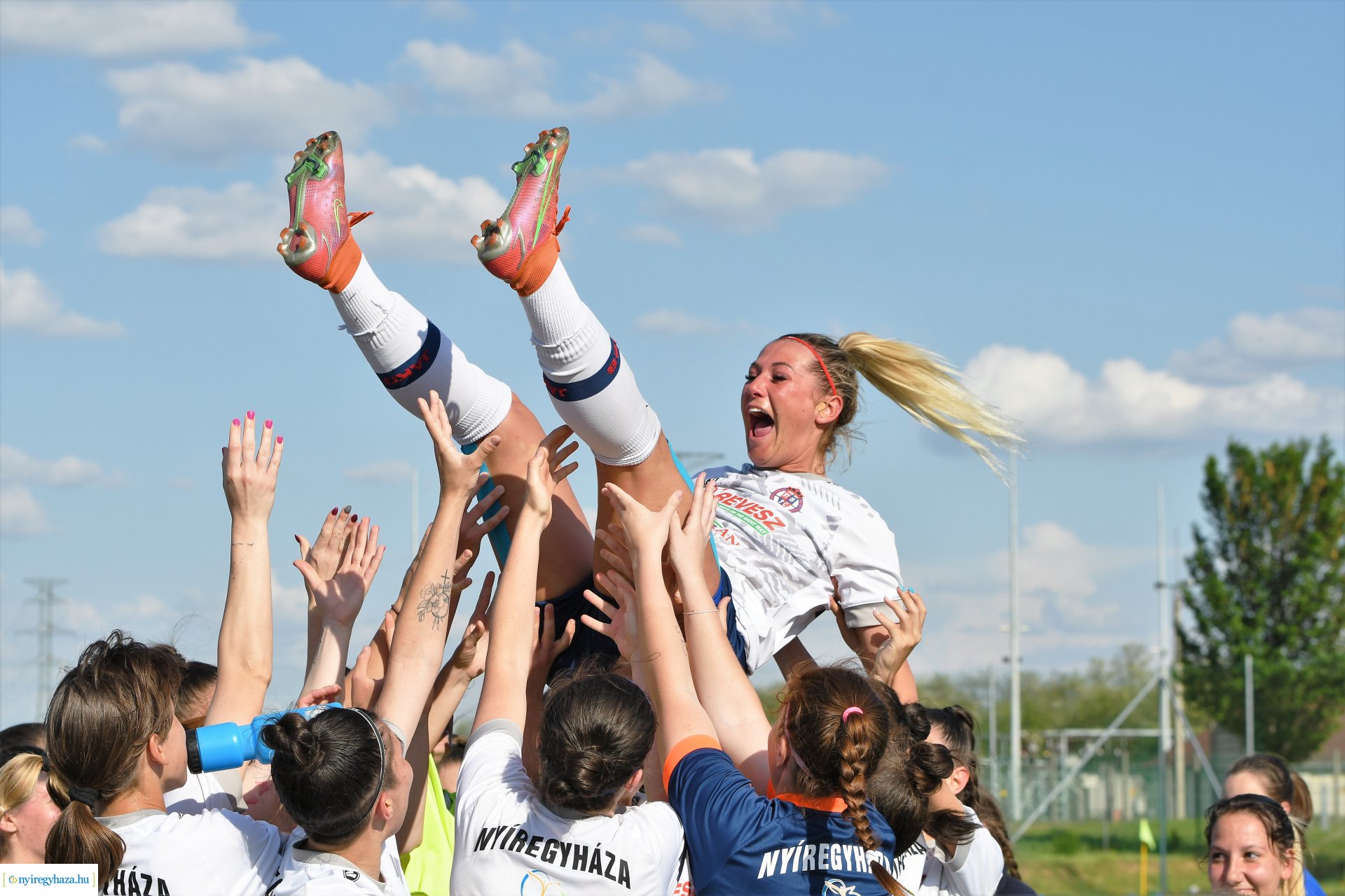 Szpari-Soroksár női labdarúgó mérkőzés