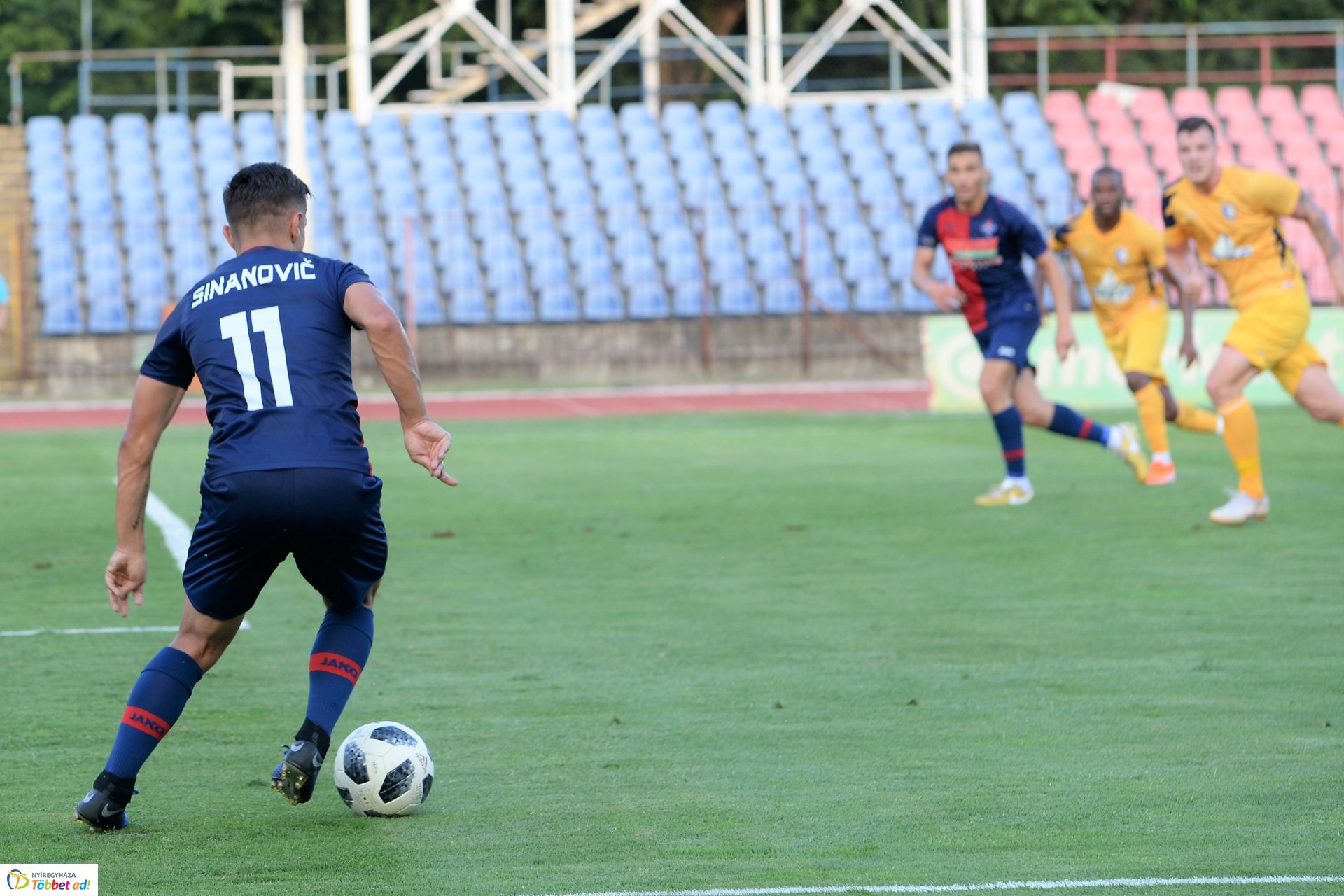 Szpari-Tiszakécske labdarúgó mérkőzés