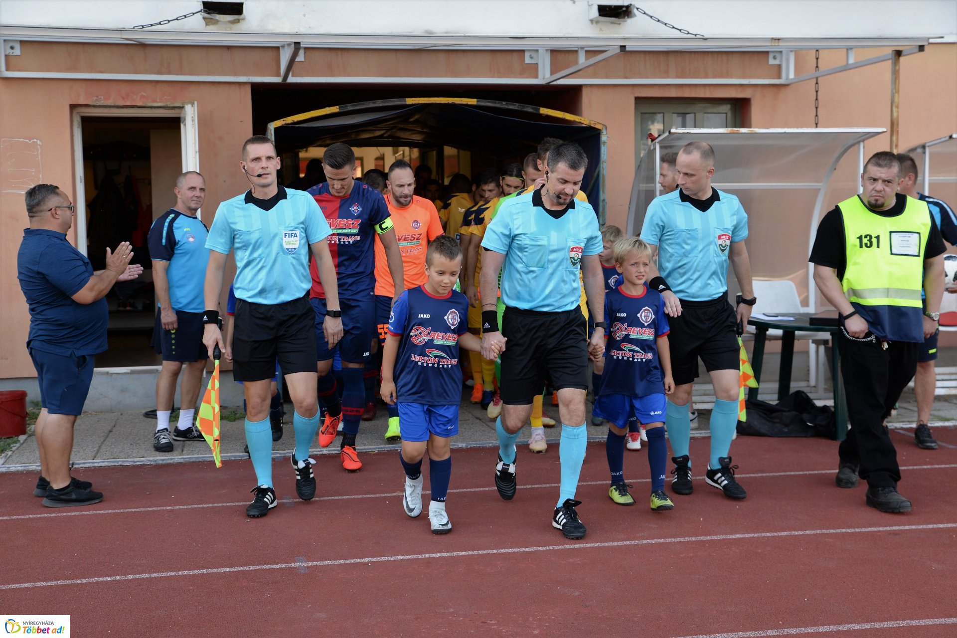 Szpari-Tiszakécske labdarúgó mérkőzés