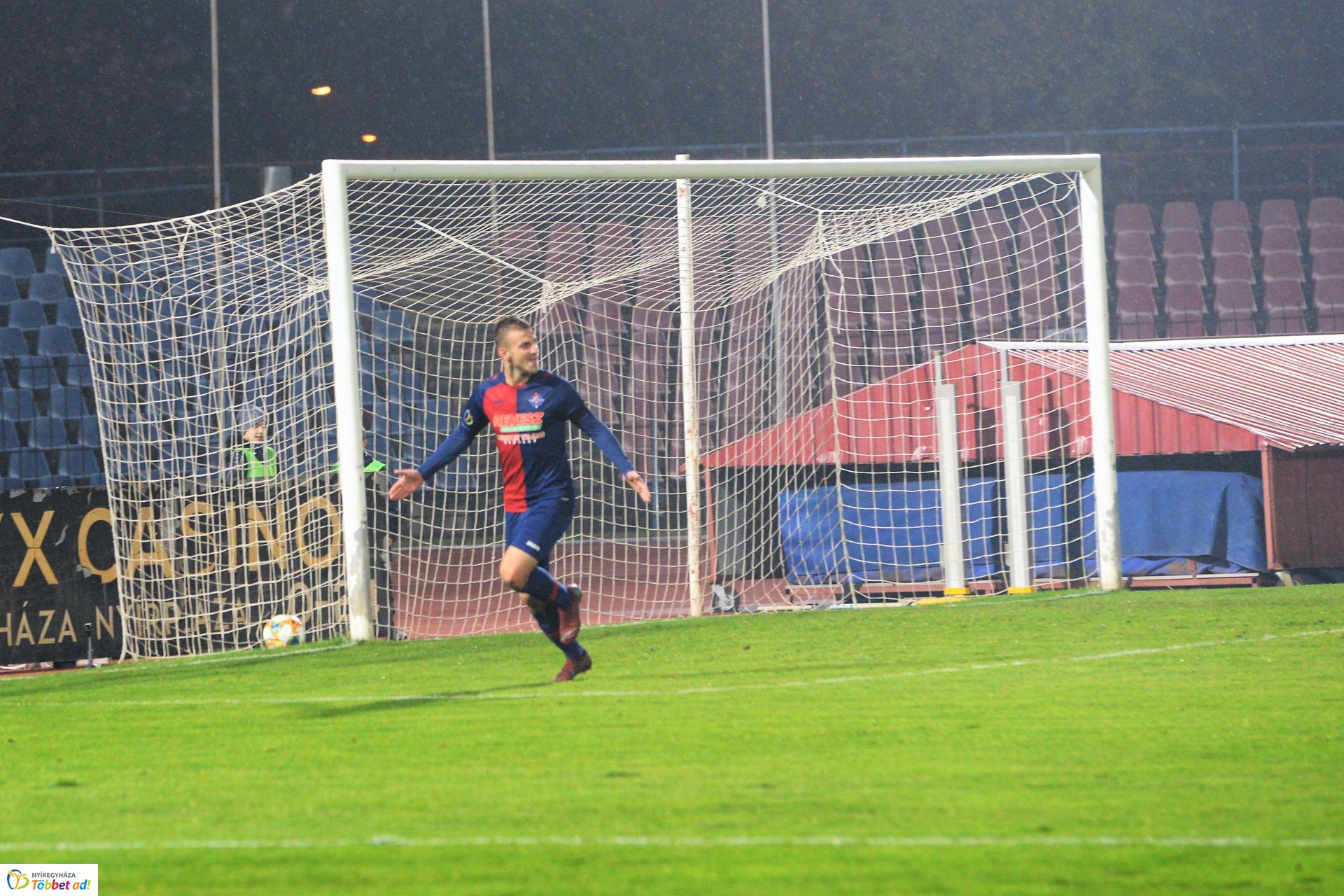 Szpari-Vác labdarúgó mérkőzés