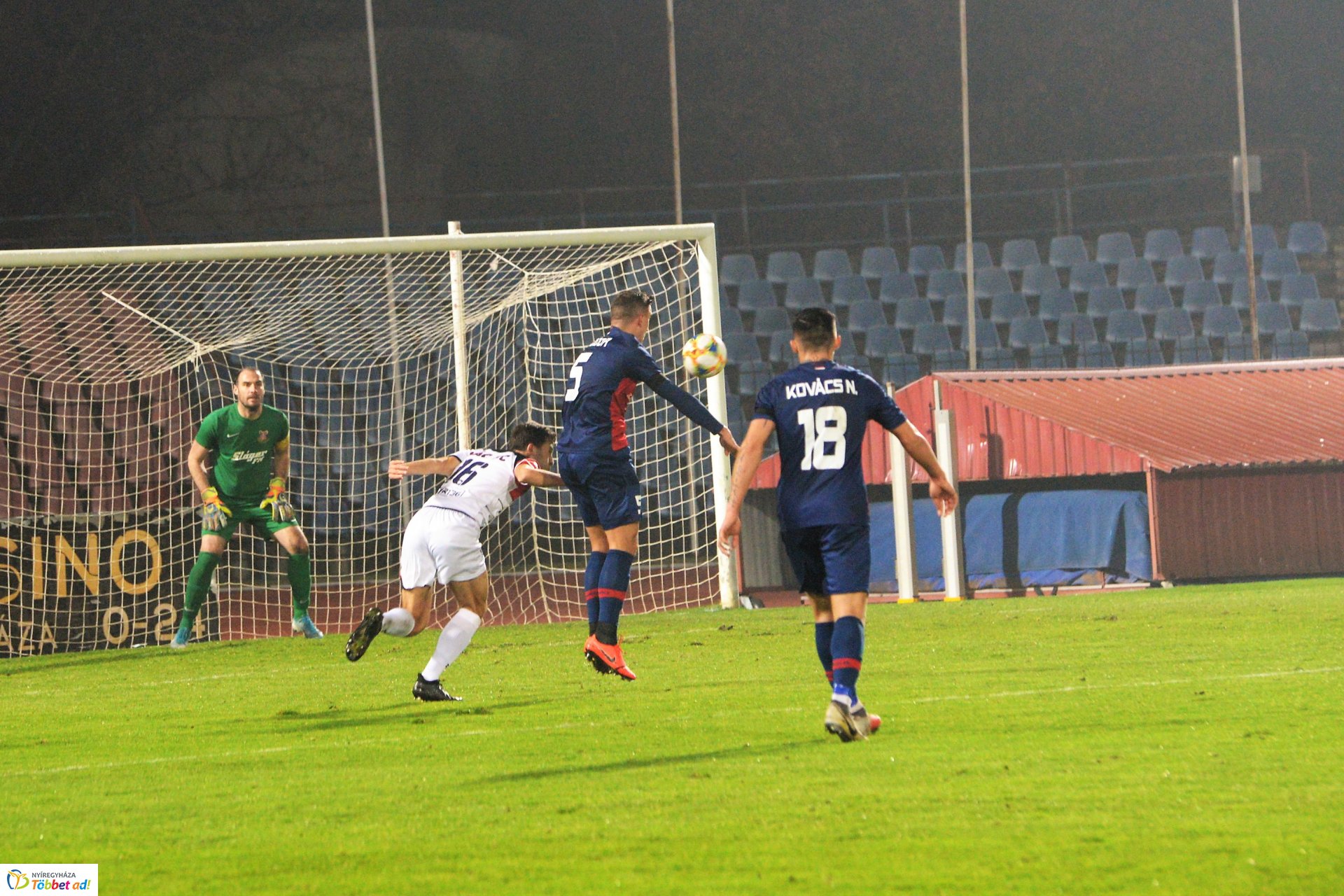 Szpari-Vác labdarúgó mérkőzés