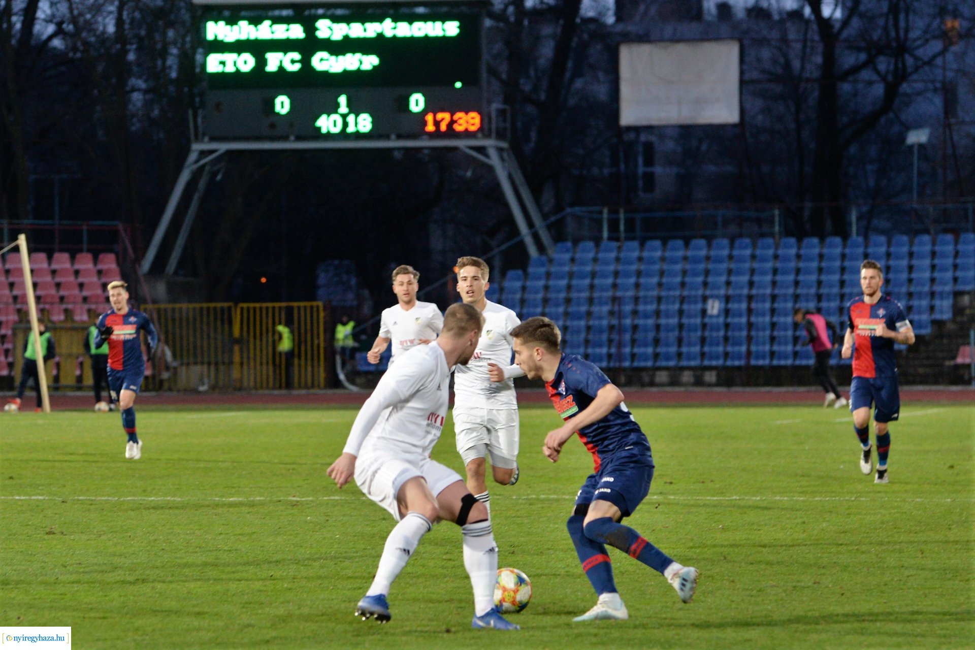 Szpari-WKW ETO FC Győr labdarúgó mérkőzés
