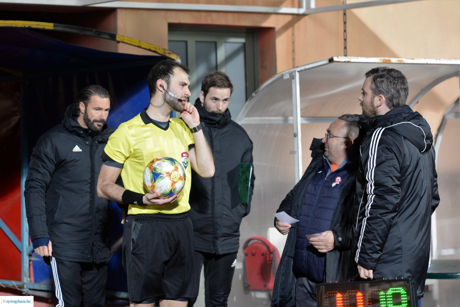 Szpari-WKW ETO FC Győr labdarúgó mérkőzés