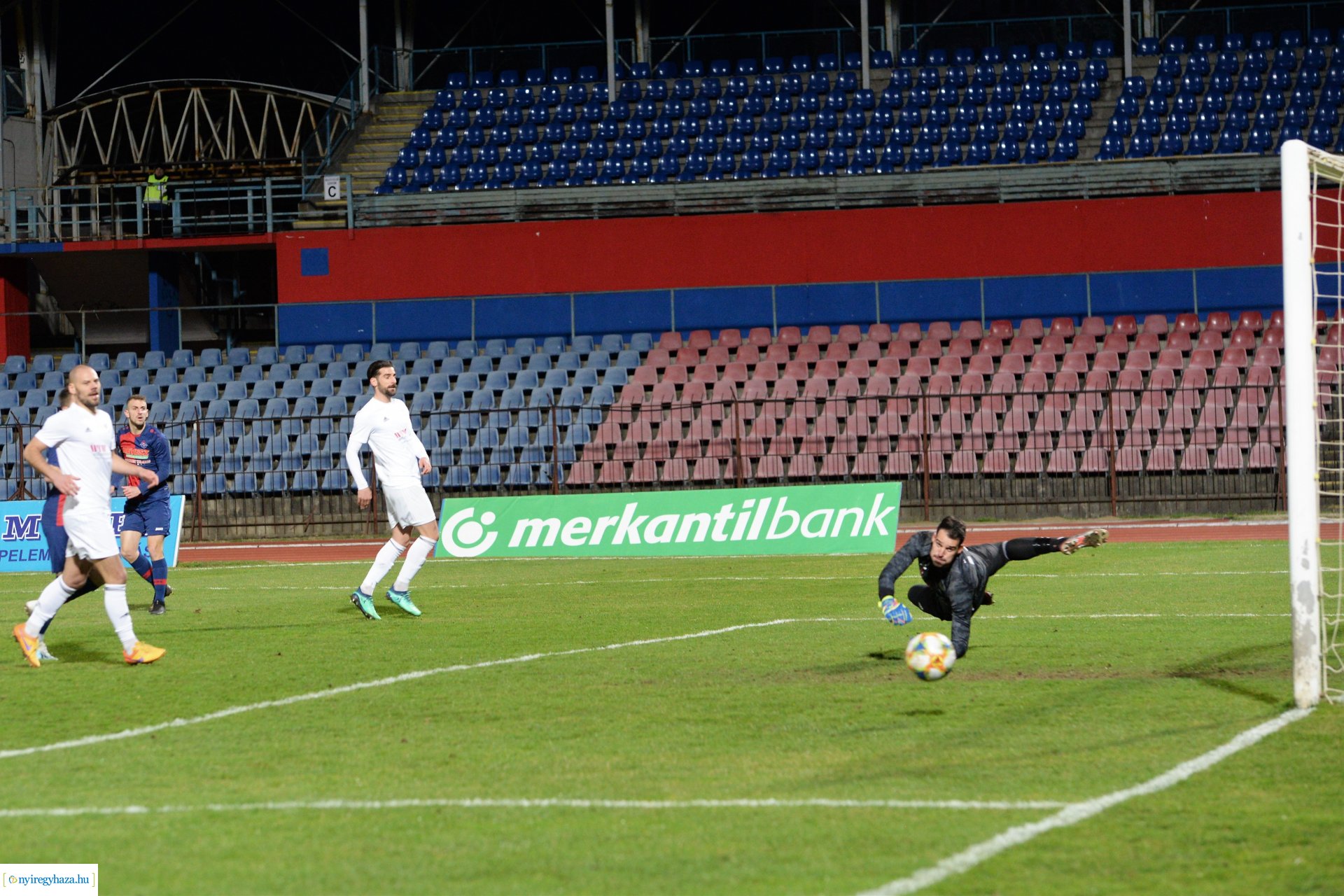 Szpari-WKW ETO FC Győr labdarúgó mérkőzés