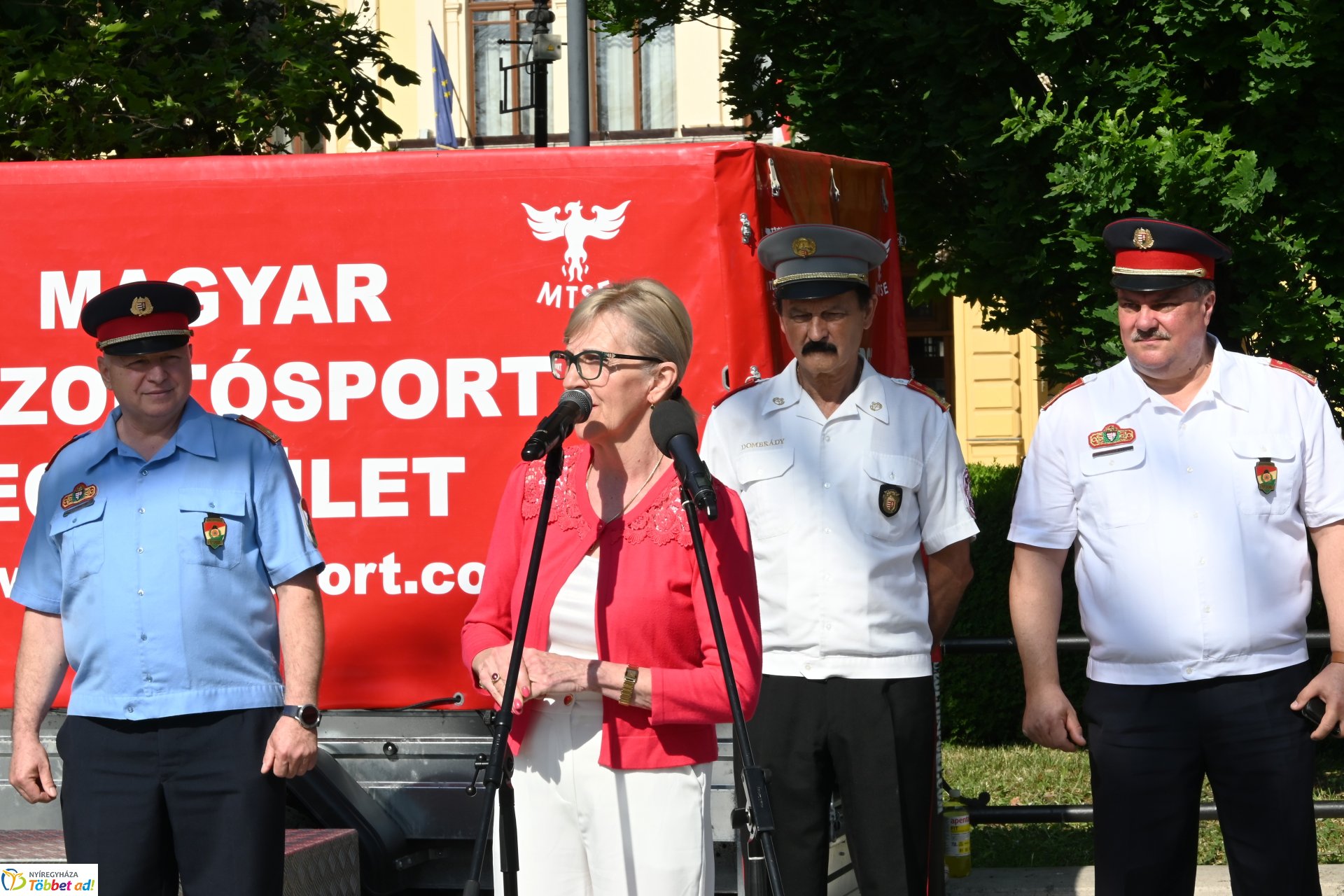 Sztárek Ferenc Tűzoltó Erőpróba Nyíregyháza belvárosában