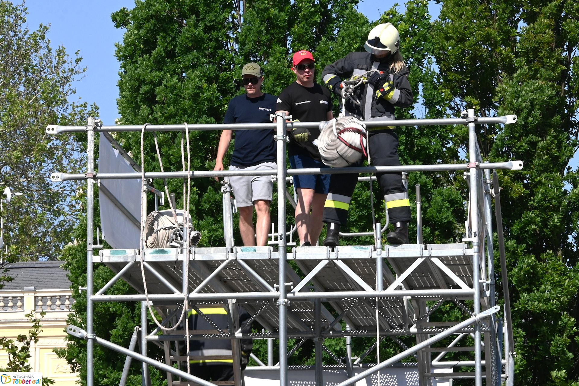 Sztárek Ferenc Tűzoltó Erőpróba Nyíregyháza belvárosában