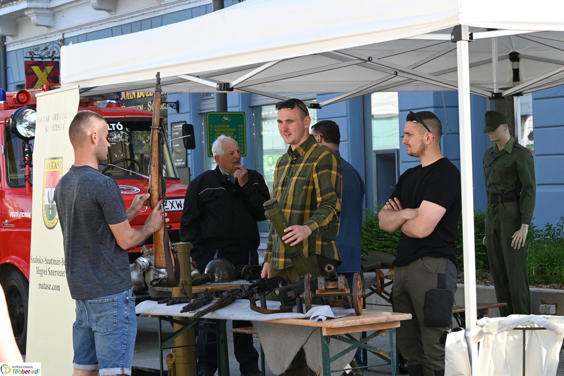 Sztárek Ferenc Tűzoltó Erőpróba Nyíregyháza belvárosában