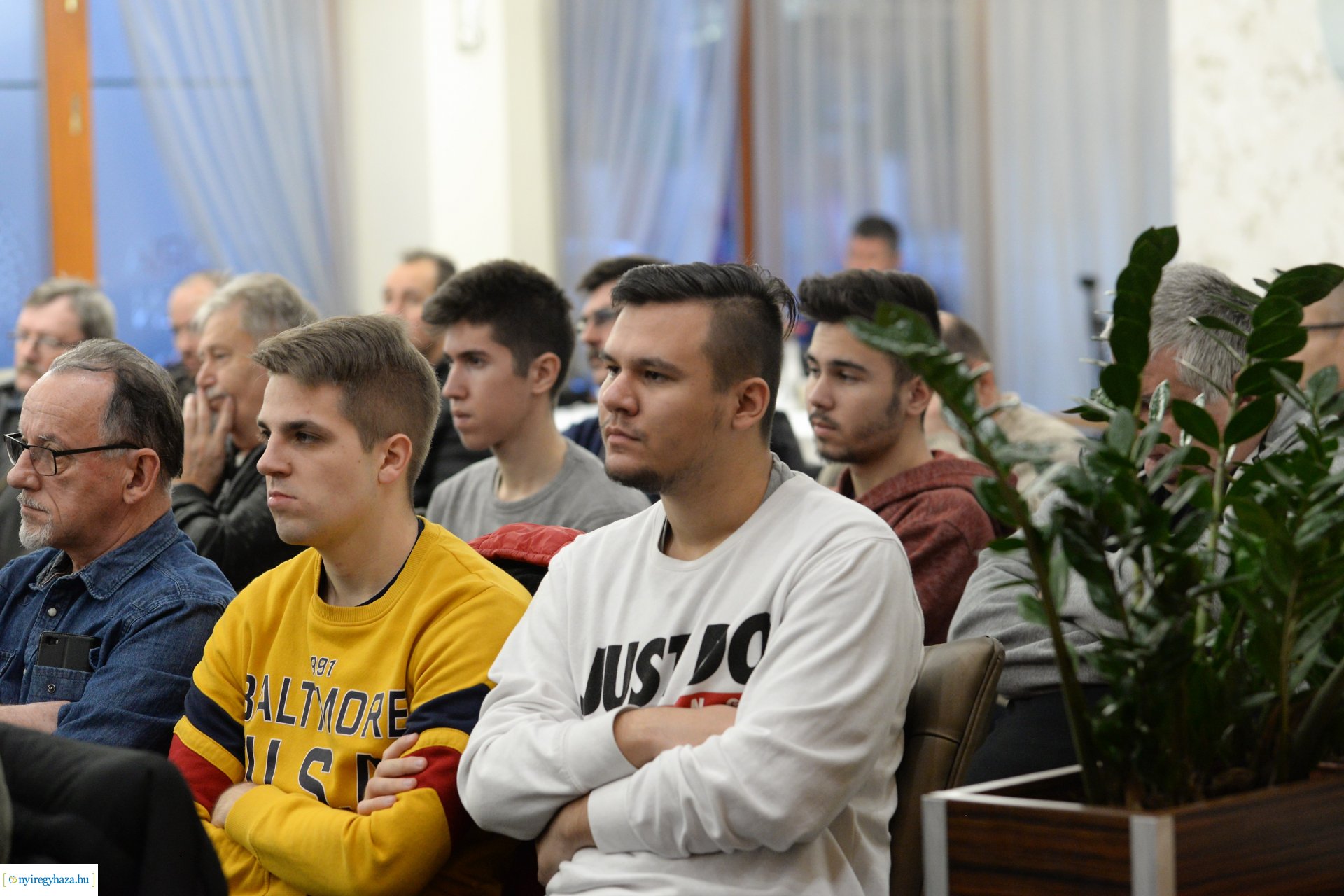 Szurkolói ankét 2020. tavasz