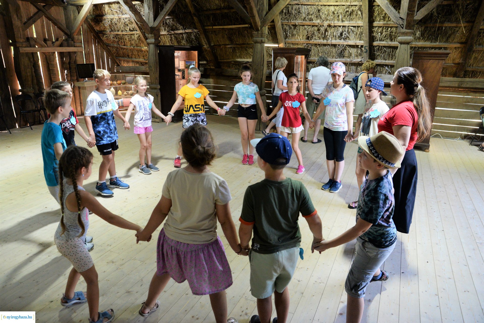 Táborozók a Sóstói Múzeumfaluban