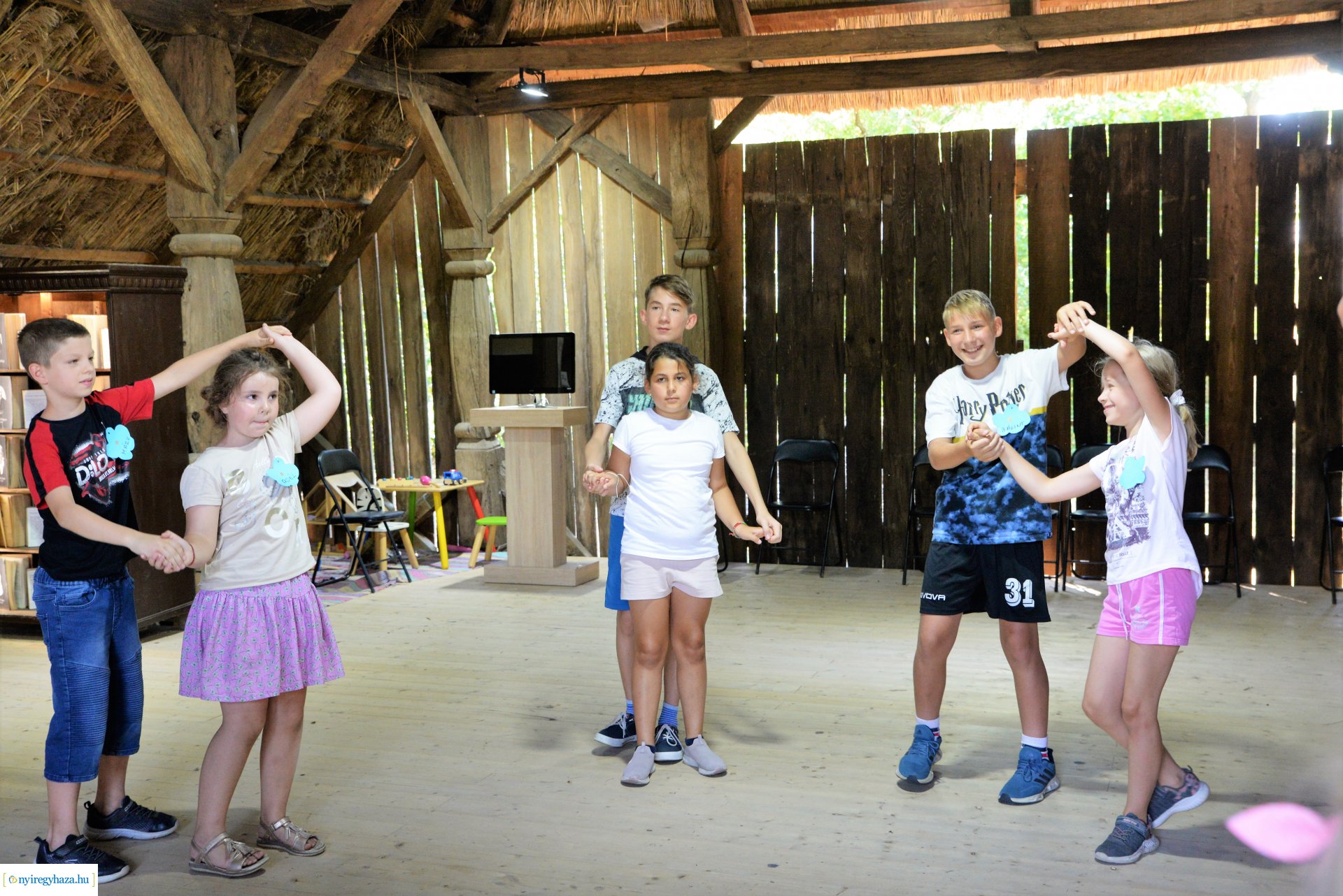 Táborozók a Sóstói Múzeumfaluban