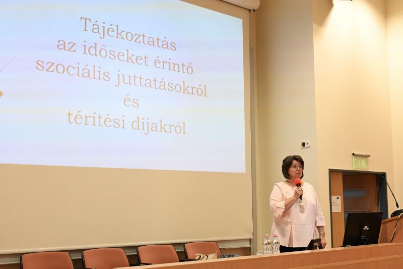 Tájékoztató előadás az időseket érintő juttatásokról