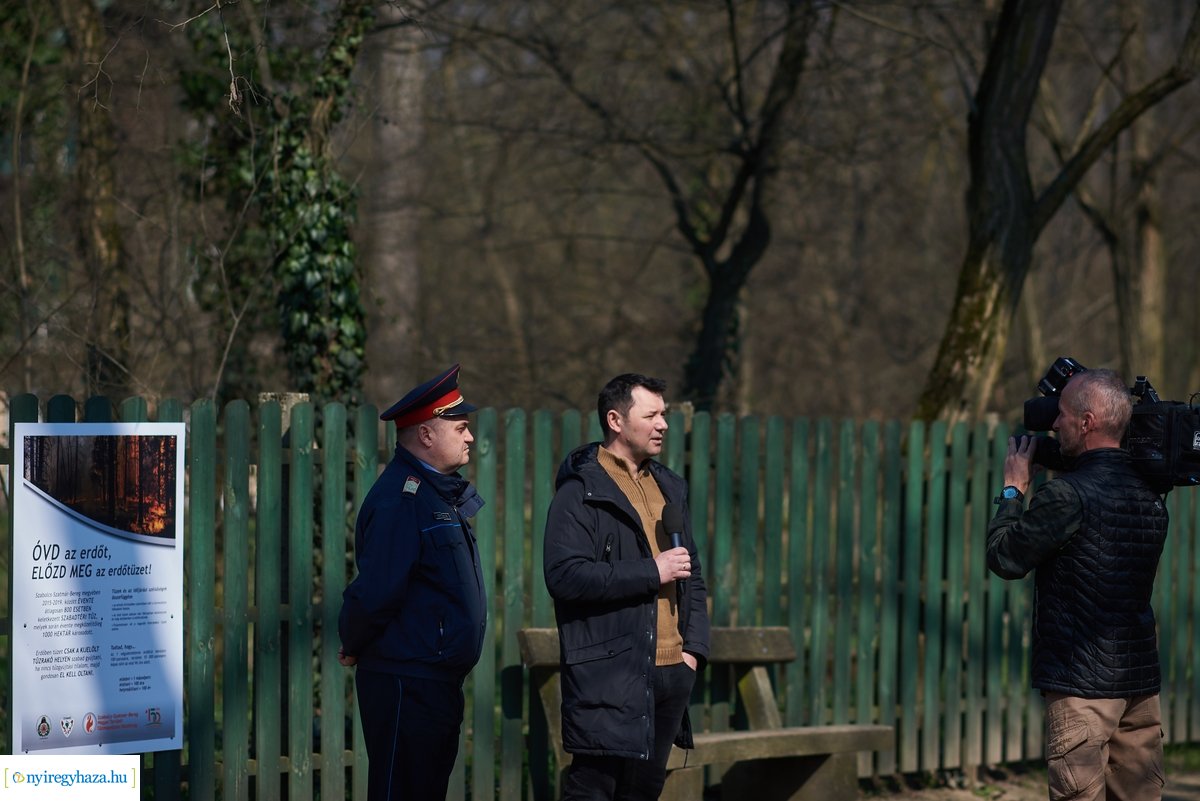 Tájékoztató tábla az Erdei Tornapályán