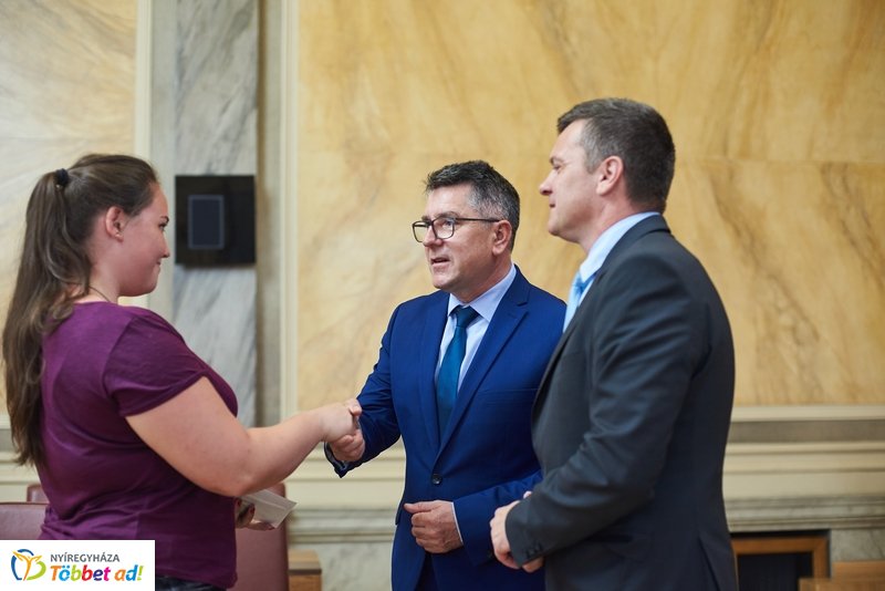 Támogatás rászoruló hallgatóknak 20190619