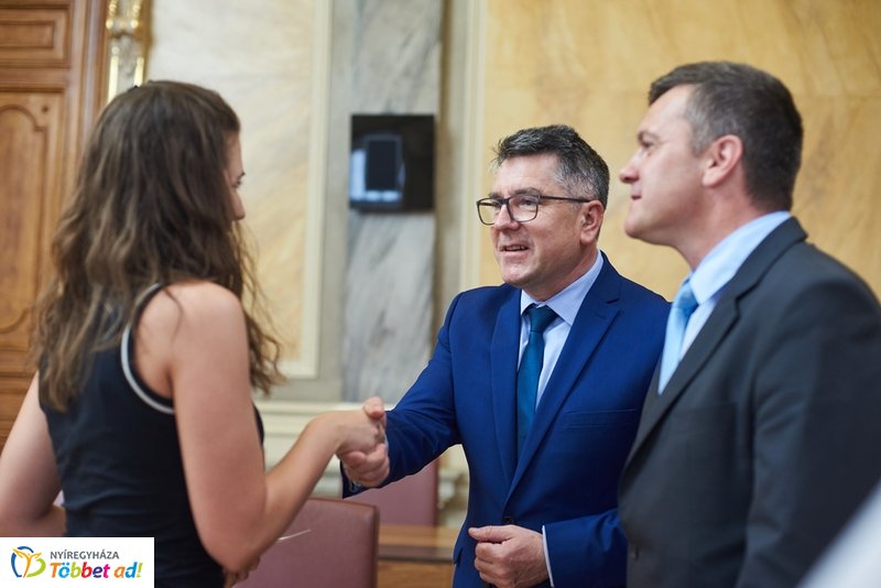 Támogatás rászoruló hallgatóknak 20190619