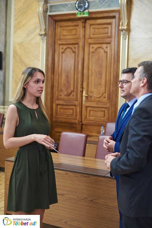 Támogatás rászoruló hallgatóknak 20190619