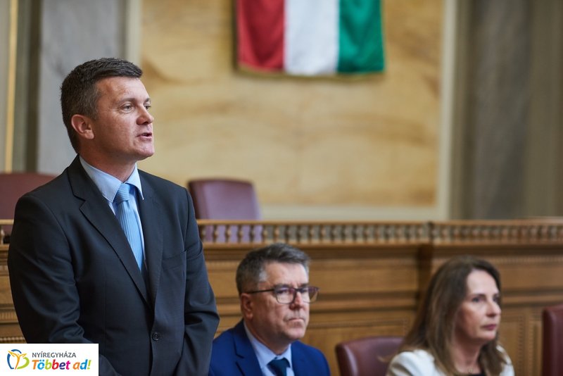 Támogatás rászoruló hallgatóknak 20190619