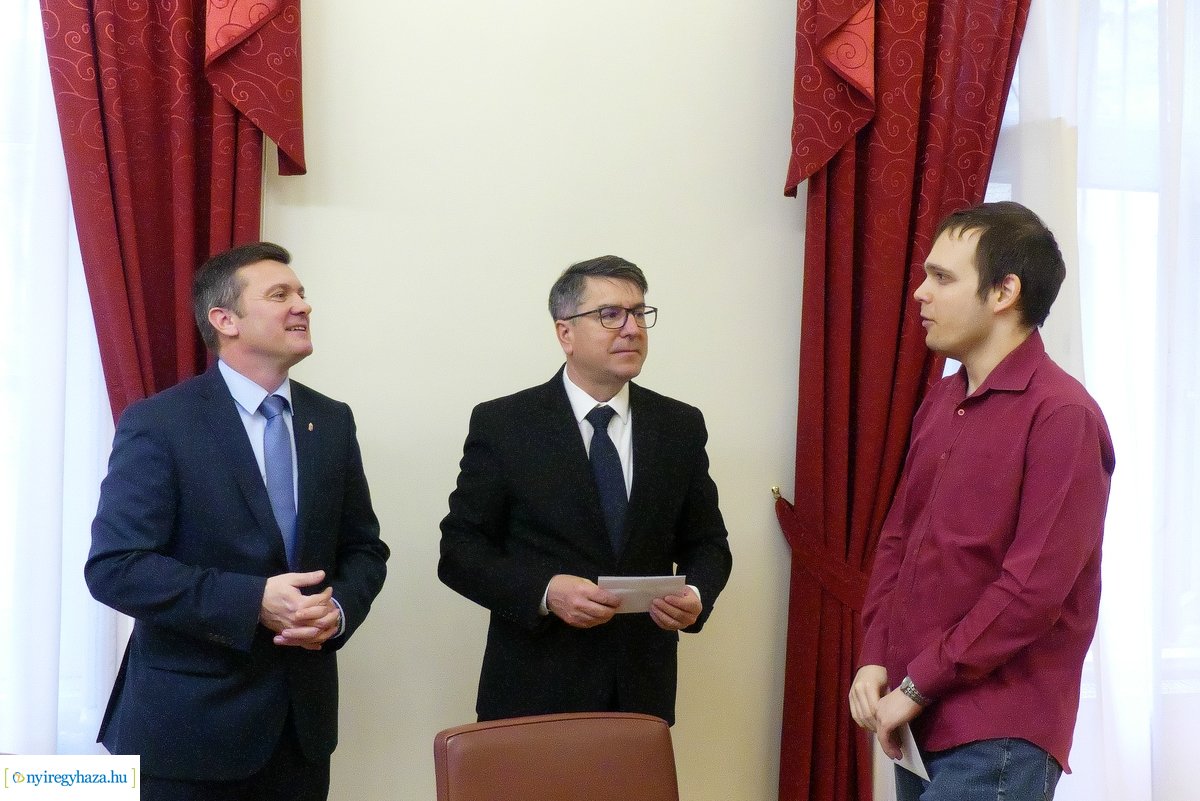 Támogatás rászoruló hallgatóknak 20191214