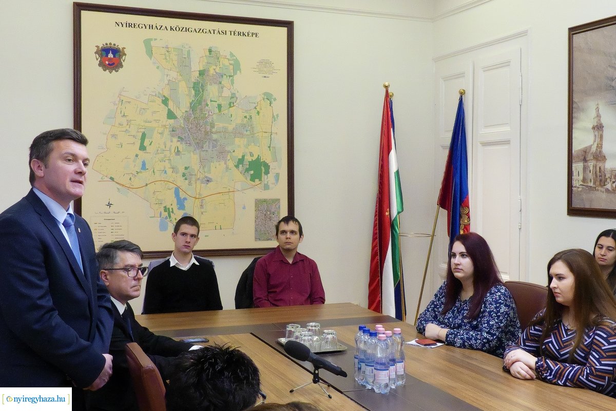 Támogatás rászoruló hallgatóknak 20191214