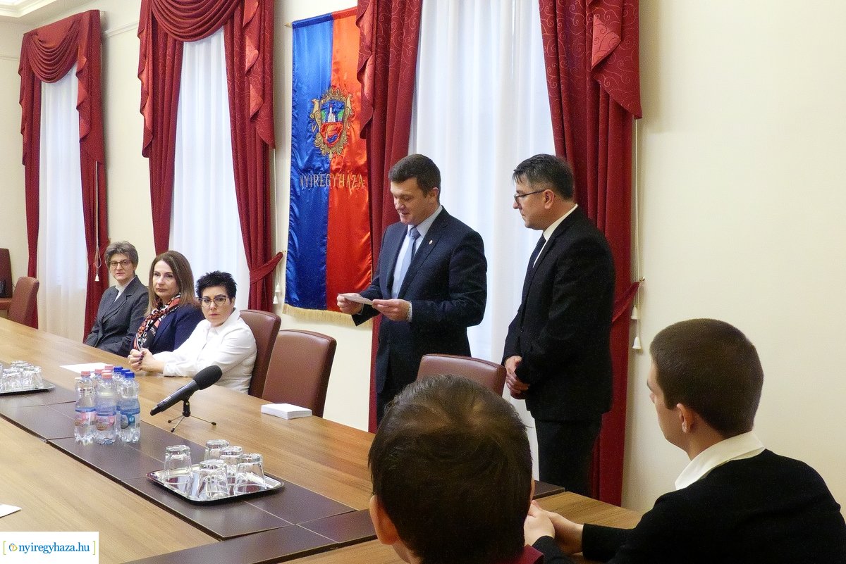 Támogatás rászoruló hallgatóknak 20191214