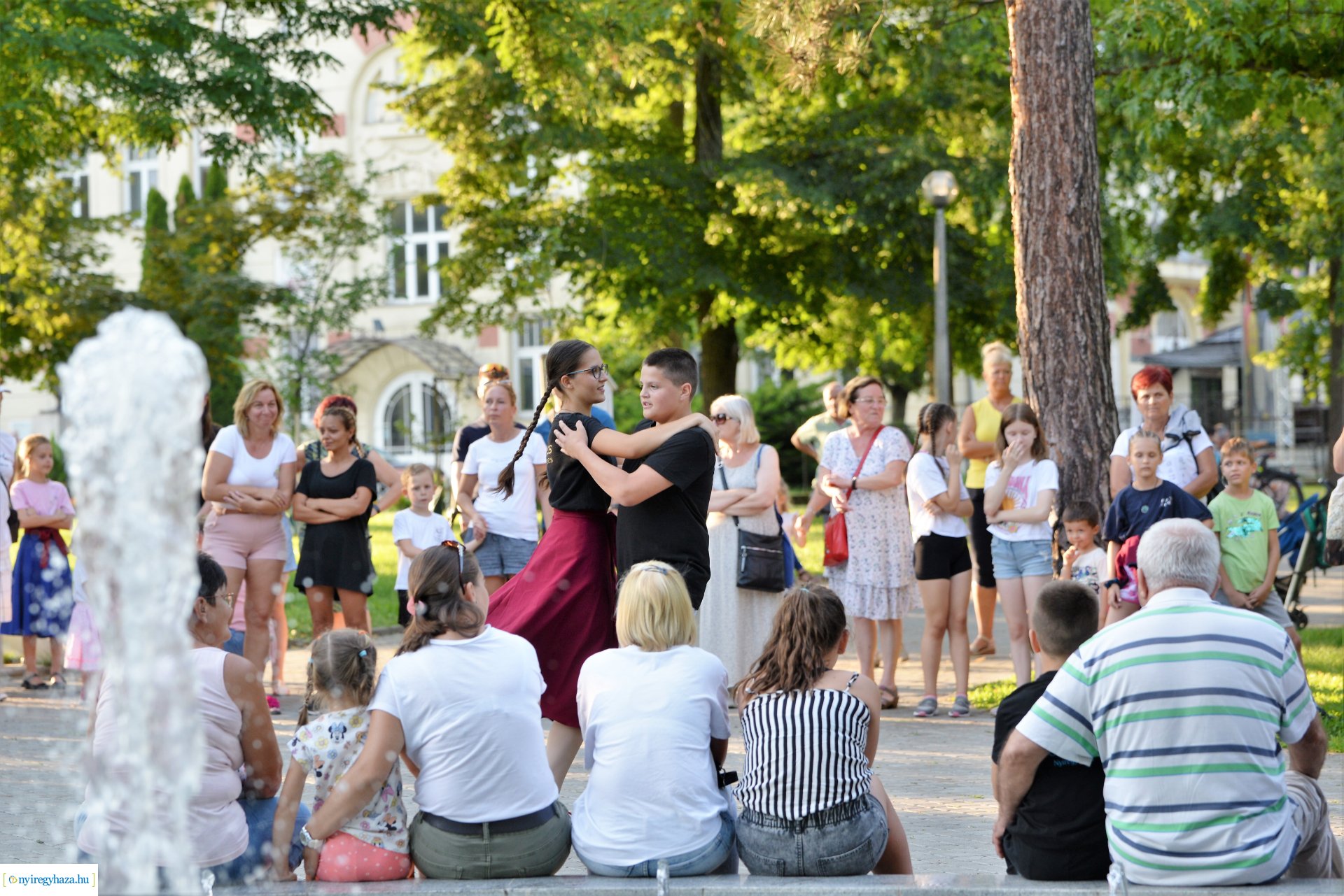 Táncest Sóstón - csütörtökön családi programok várták az érdeklődő közönséget