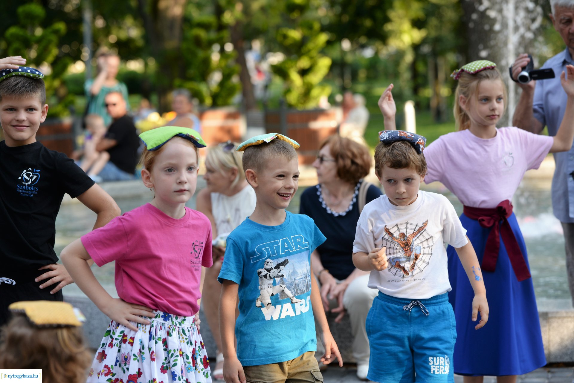 Táncest Sóstón - csütörtökön családi programok várták az érdeklődő közönséget