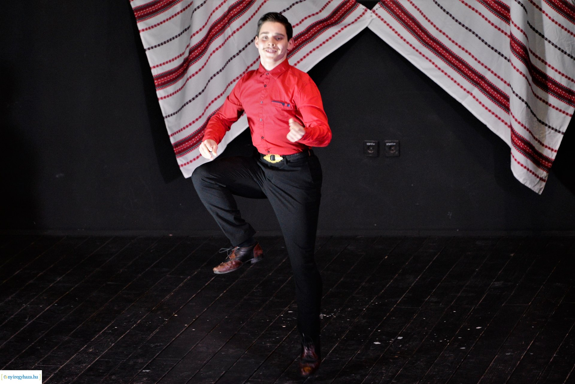 Táncművészeti tagozat növendékeinek bemutatója