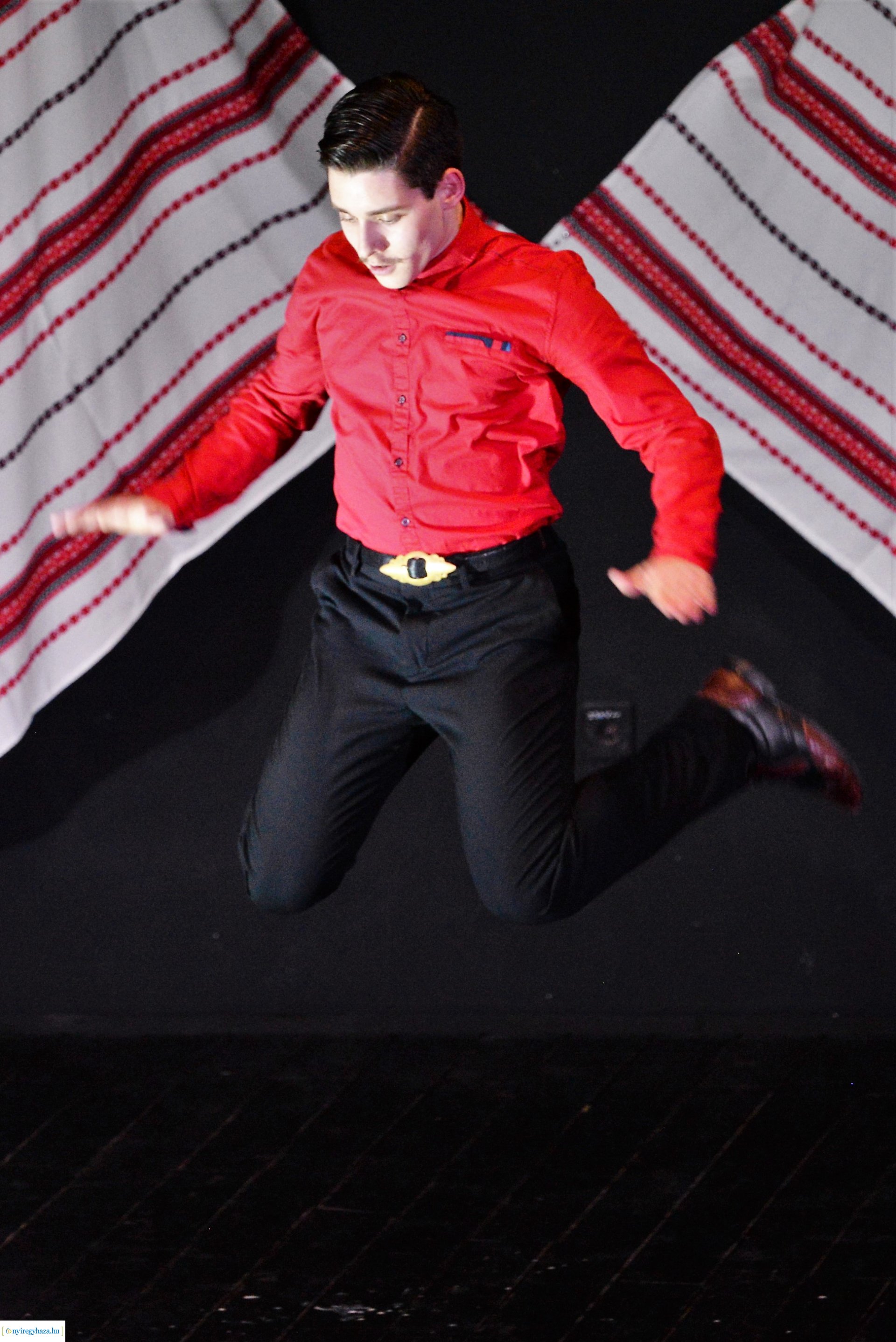 Táncművészeti tagozat növendékeinek bemutatója