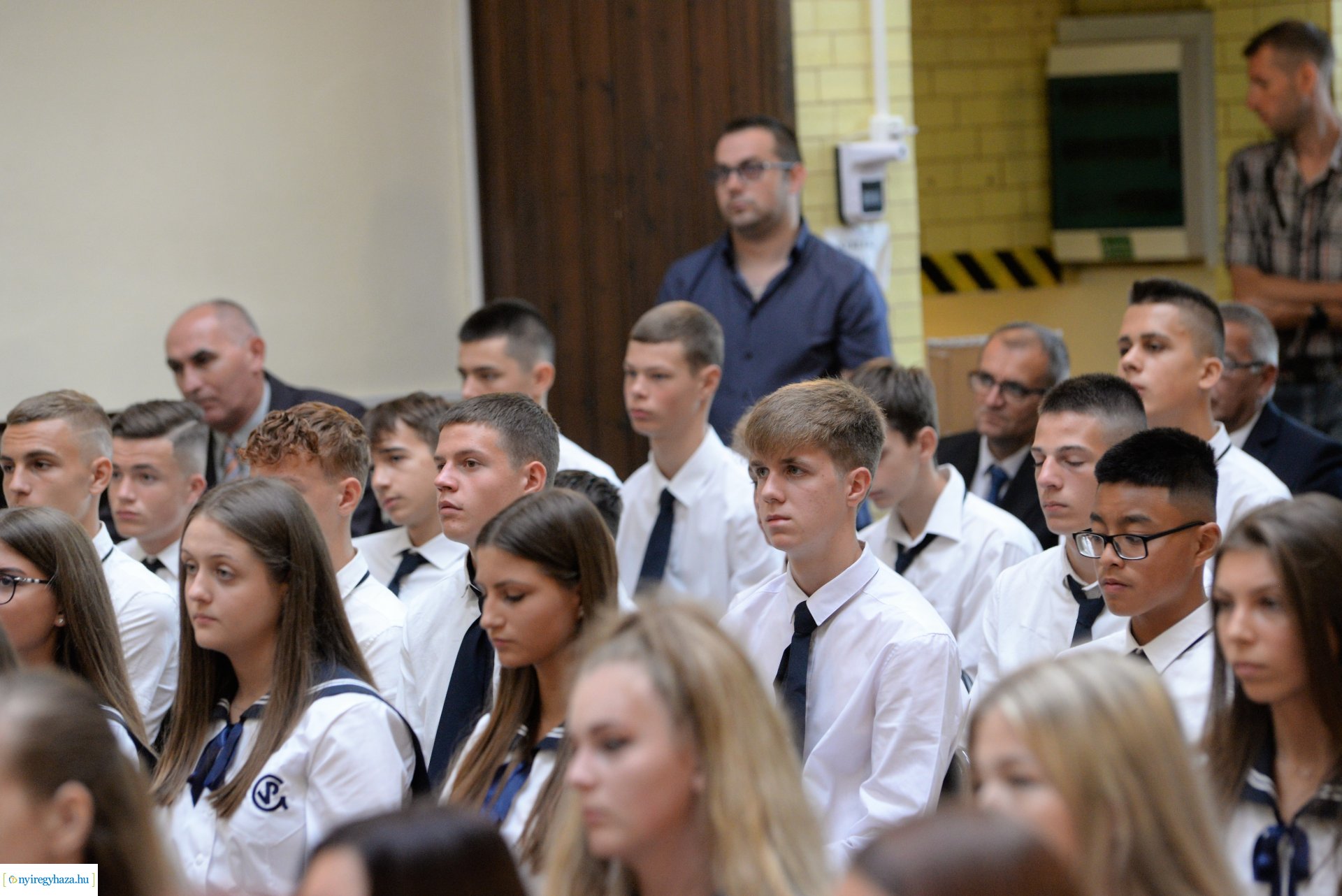 Tanévnyitó ünnepség a 100 éves Vasvári Pál Gimnáziumban