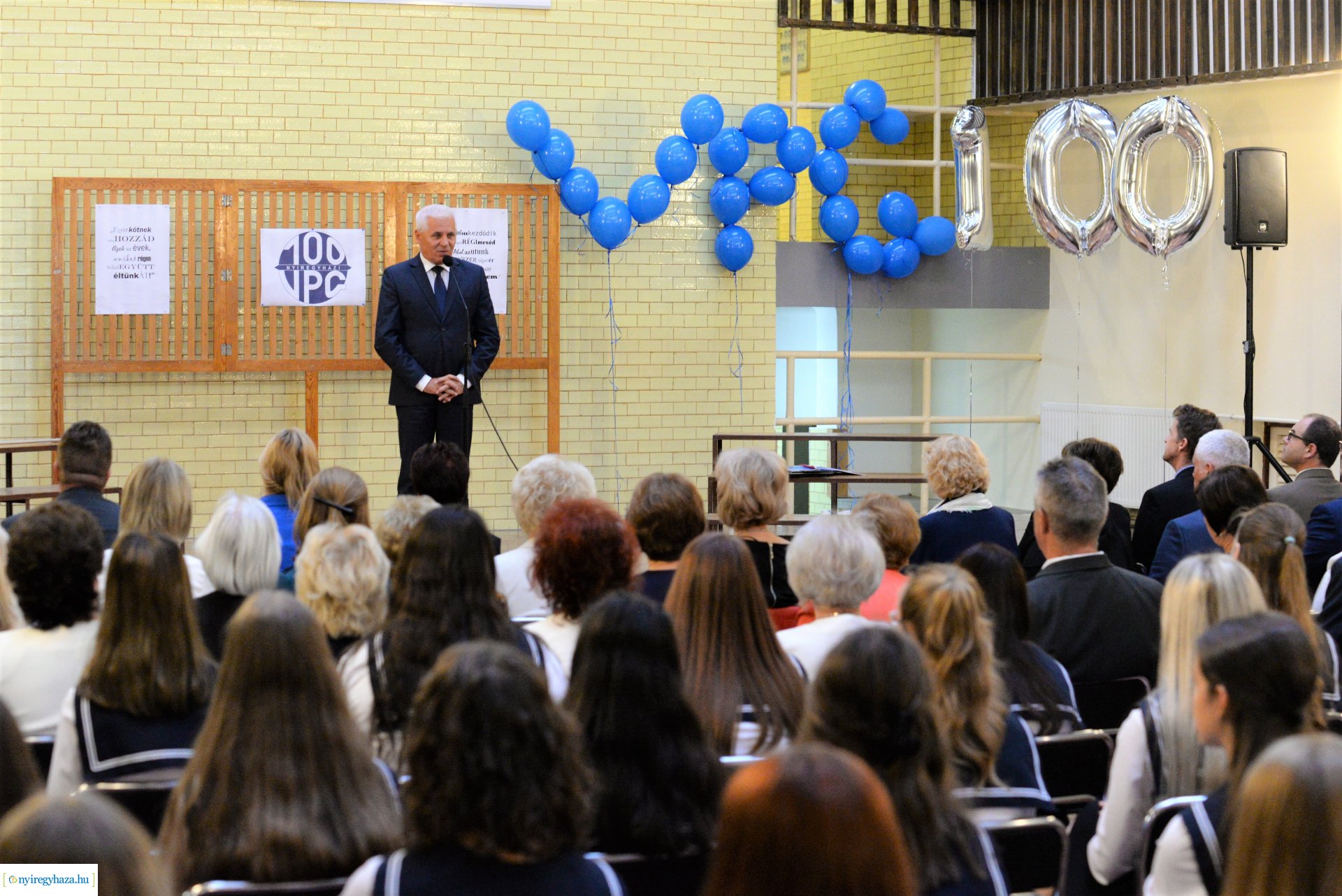 Tanévnyitó ünnepség a 100 éves Vasvári Pál Gimnáziumban