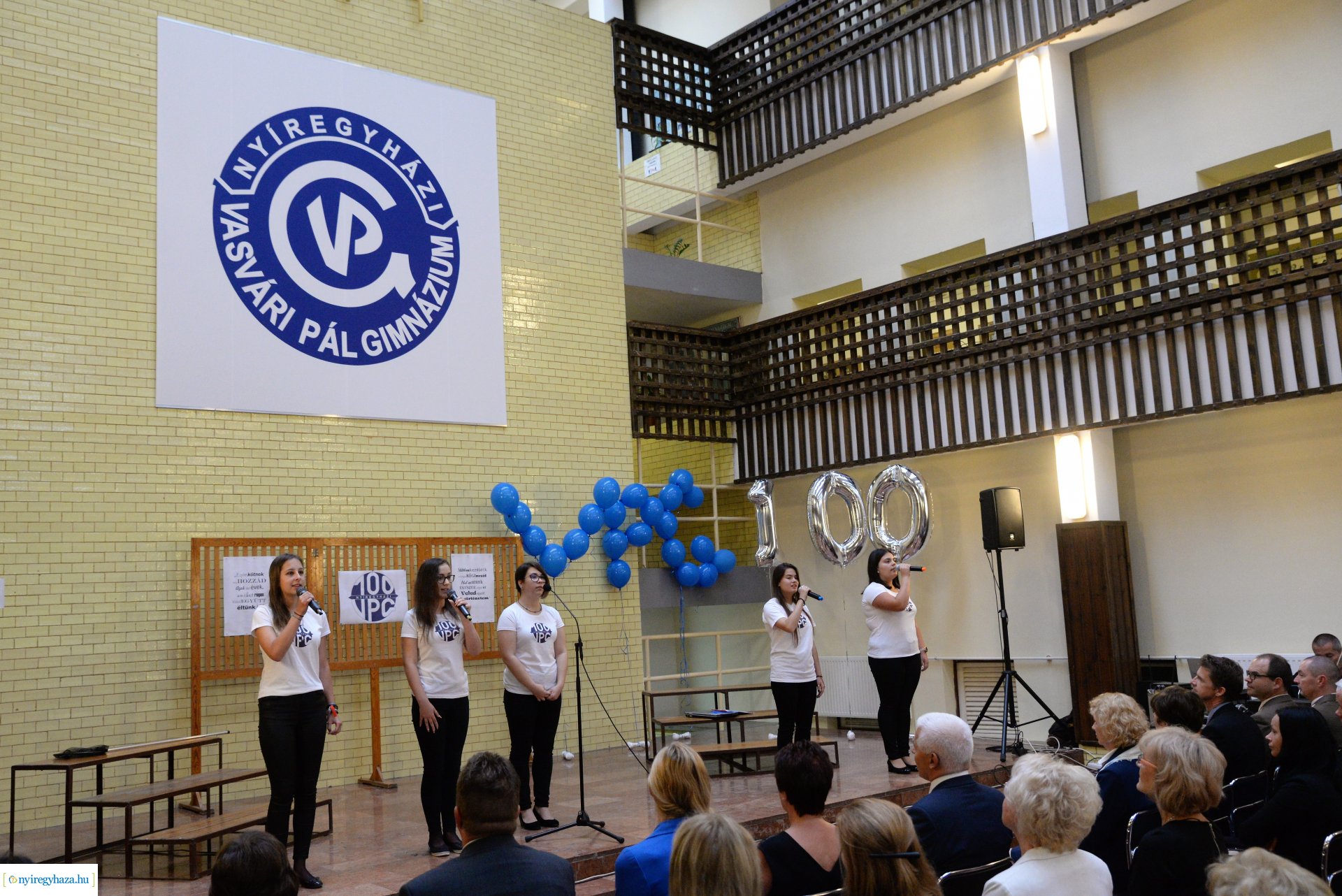 Tanévnyitó ünnepség a 100 éves Vasvári Pál Gimnáziumban