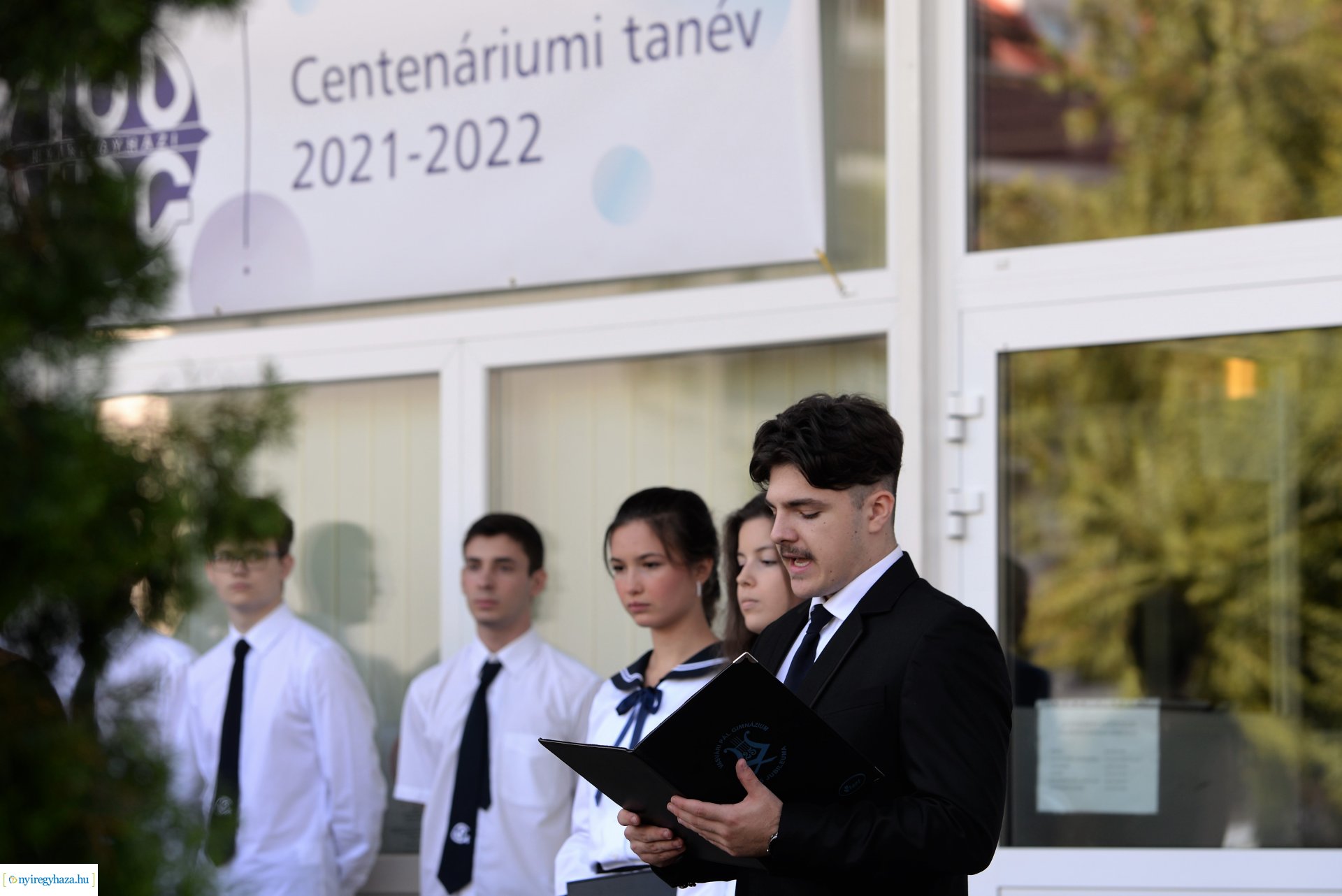 Tanévnyitó ünnepség a 100 éves Vasvári Pál Gimnáziumban