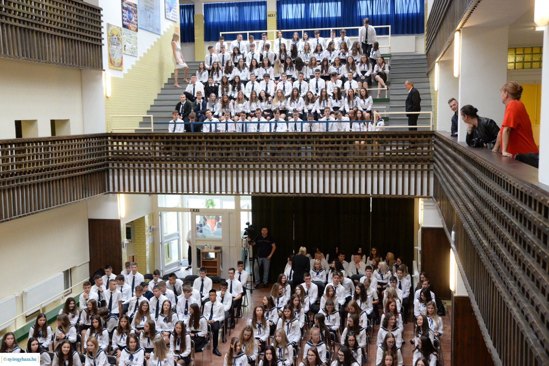 Tanévnyitó ünnepség a 100 éves Vasvári Pál Gimnáziumban