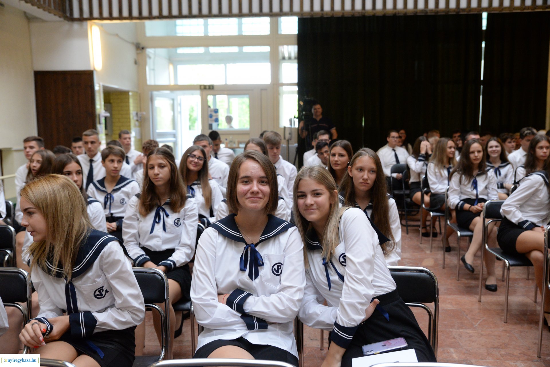 Tanévnyitó ünnepség a 100 éves Vasvári Pál Gimnáziumban