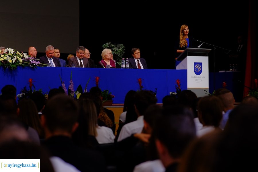 Tanévnyitó ünnepség az egyetemen 2023