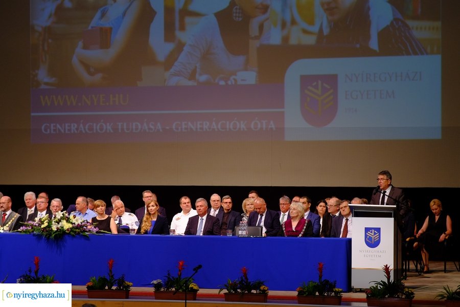 Tanévnyitó ünnepség az egyetemen 2023