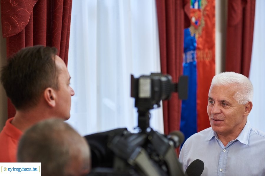 Tanszercsomag támogatás az idei tanévben 2020/2021